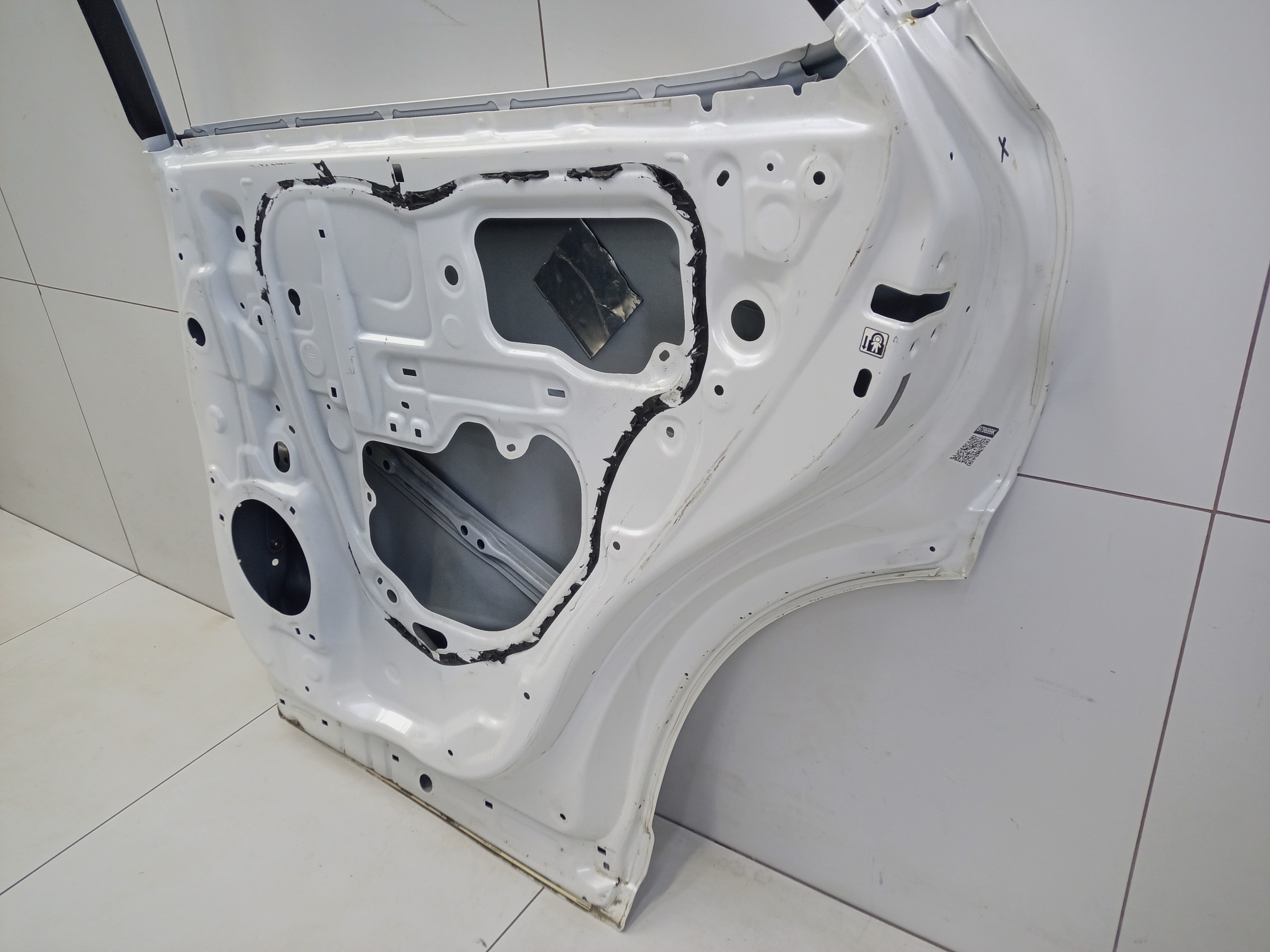 Дверь задняя правая Lexus NX