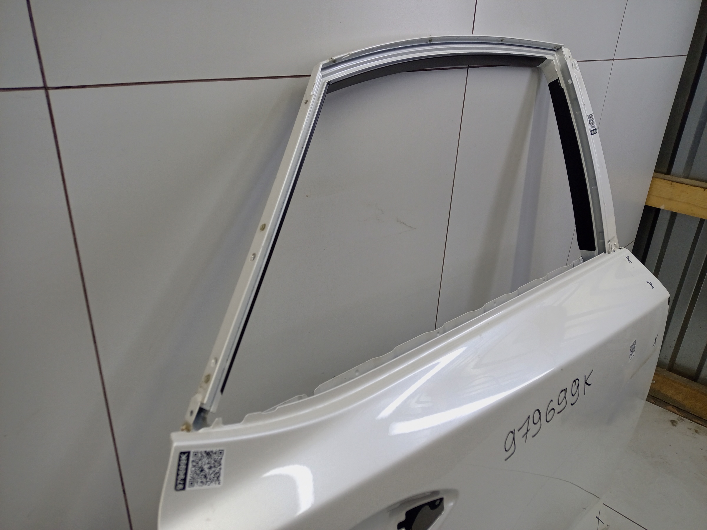 Дверь задняя правая Lexus NX