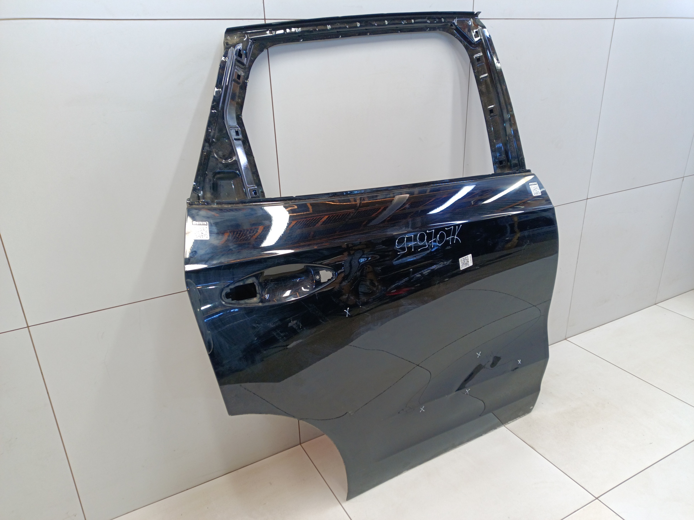 Дверь задняя правая Haval Jolion без молдинга