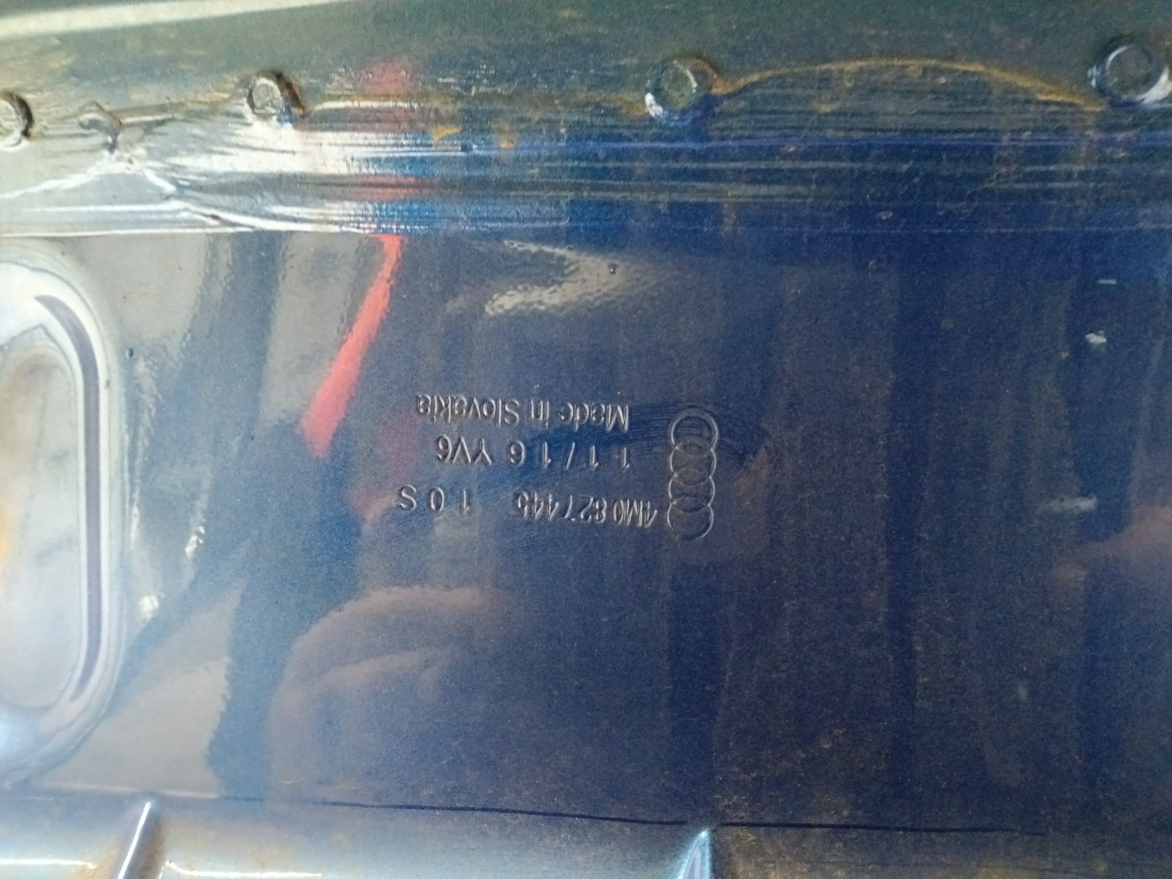 Крышка багажника Audi Q7 2