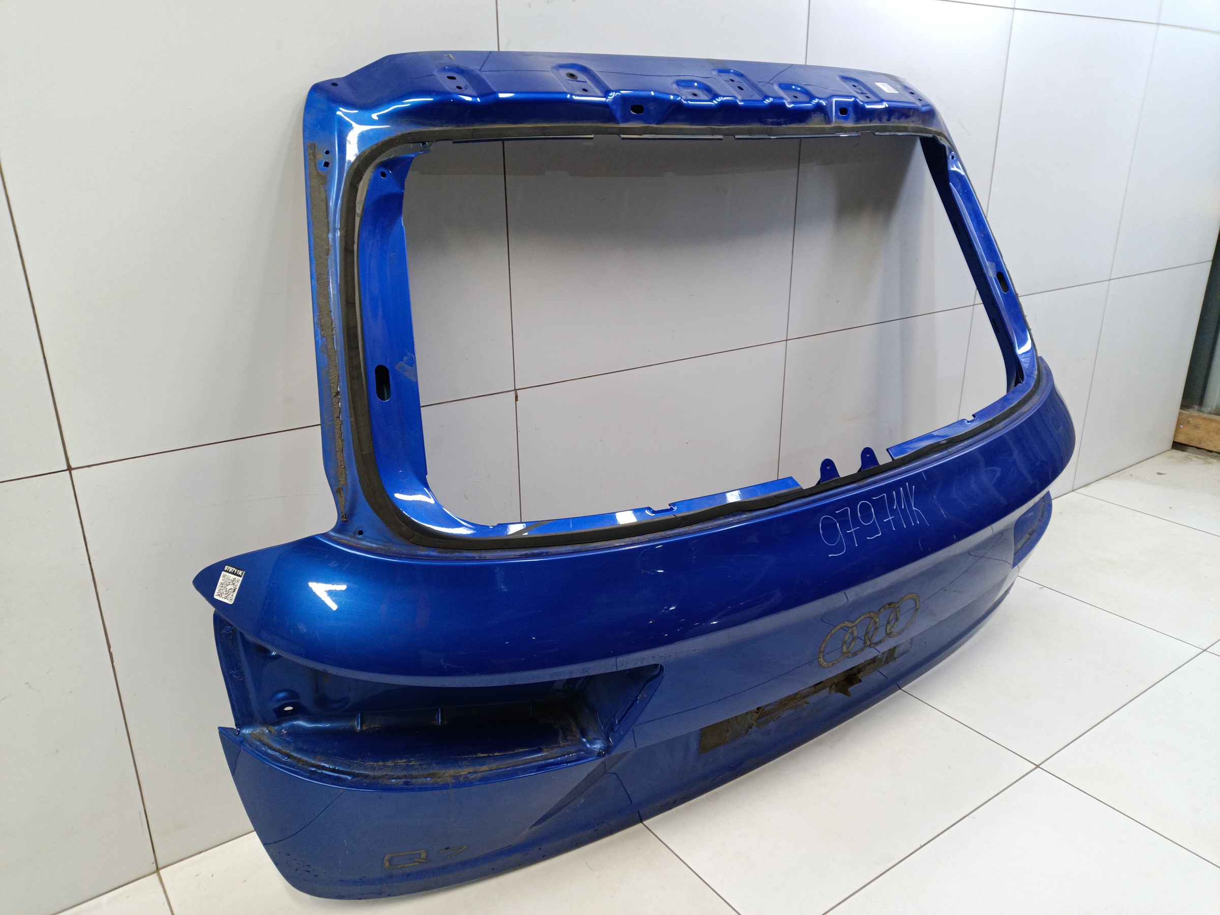 Крышка багажника Audi Q7 2