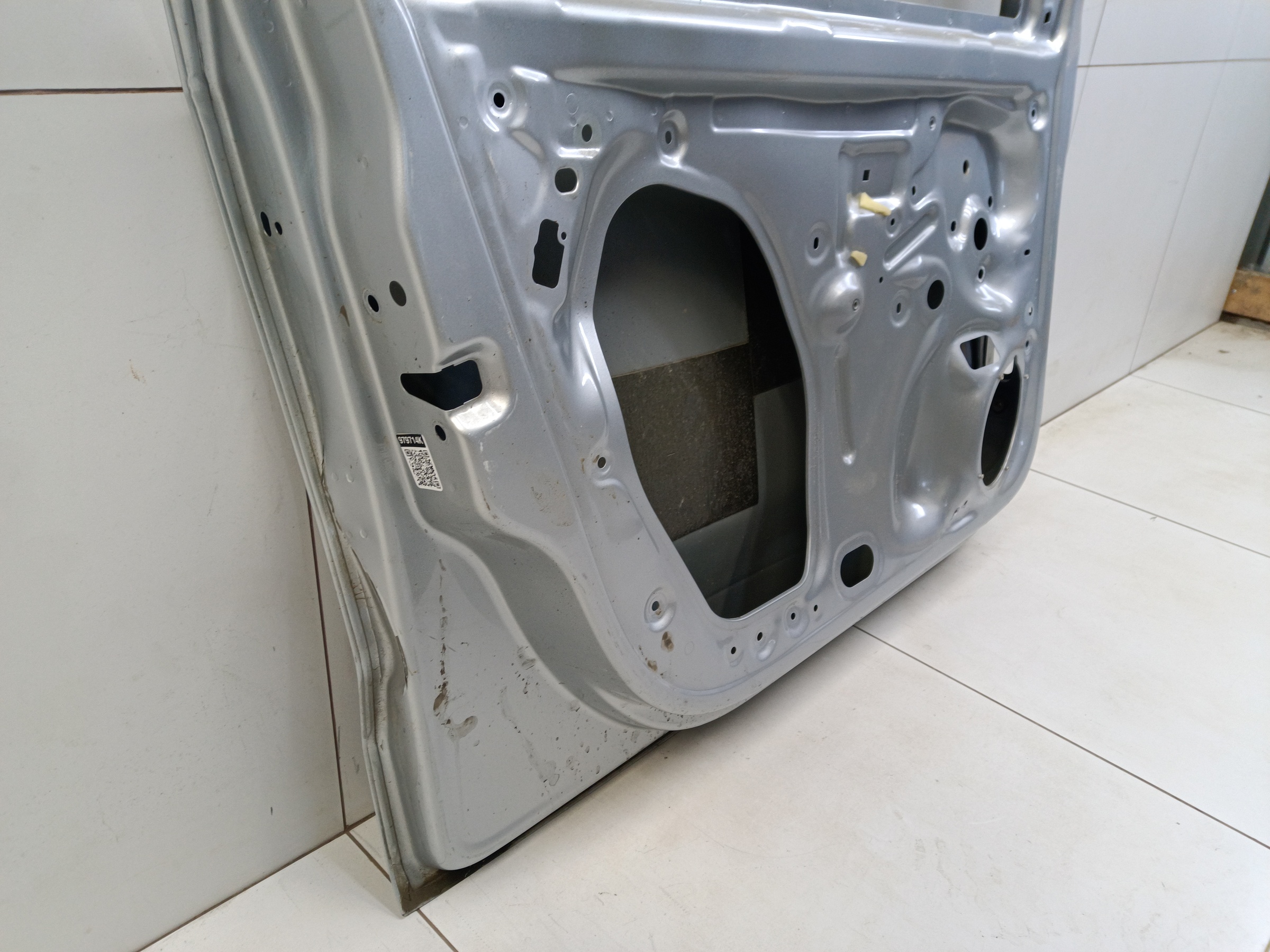 Дверь передняя левая Volkswagen Polo 5 Sedan