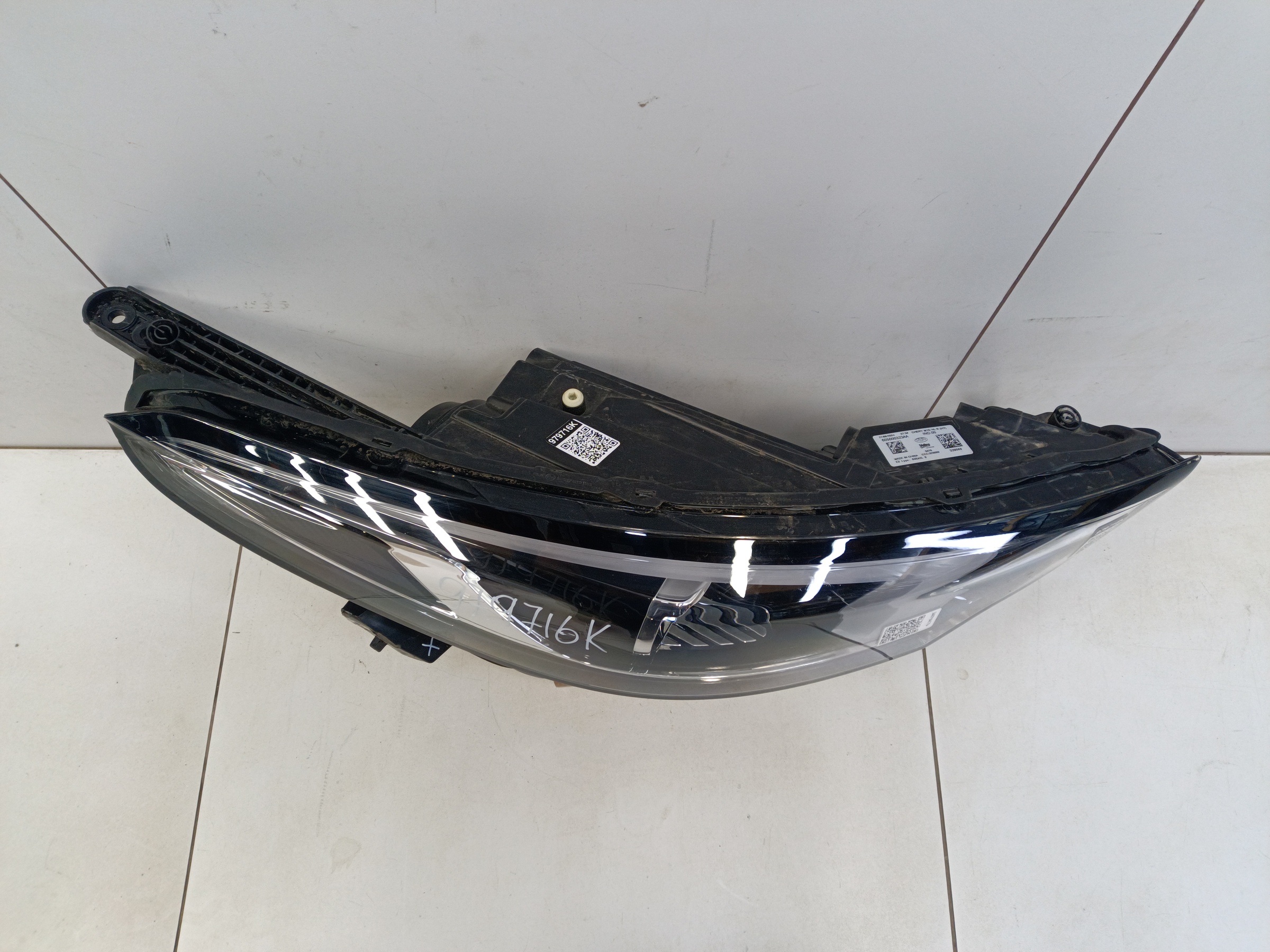 Фара передняя правая Omoda S5 Галоген