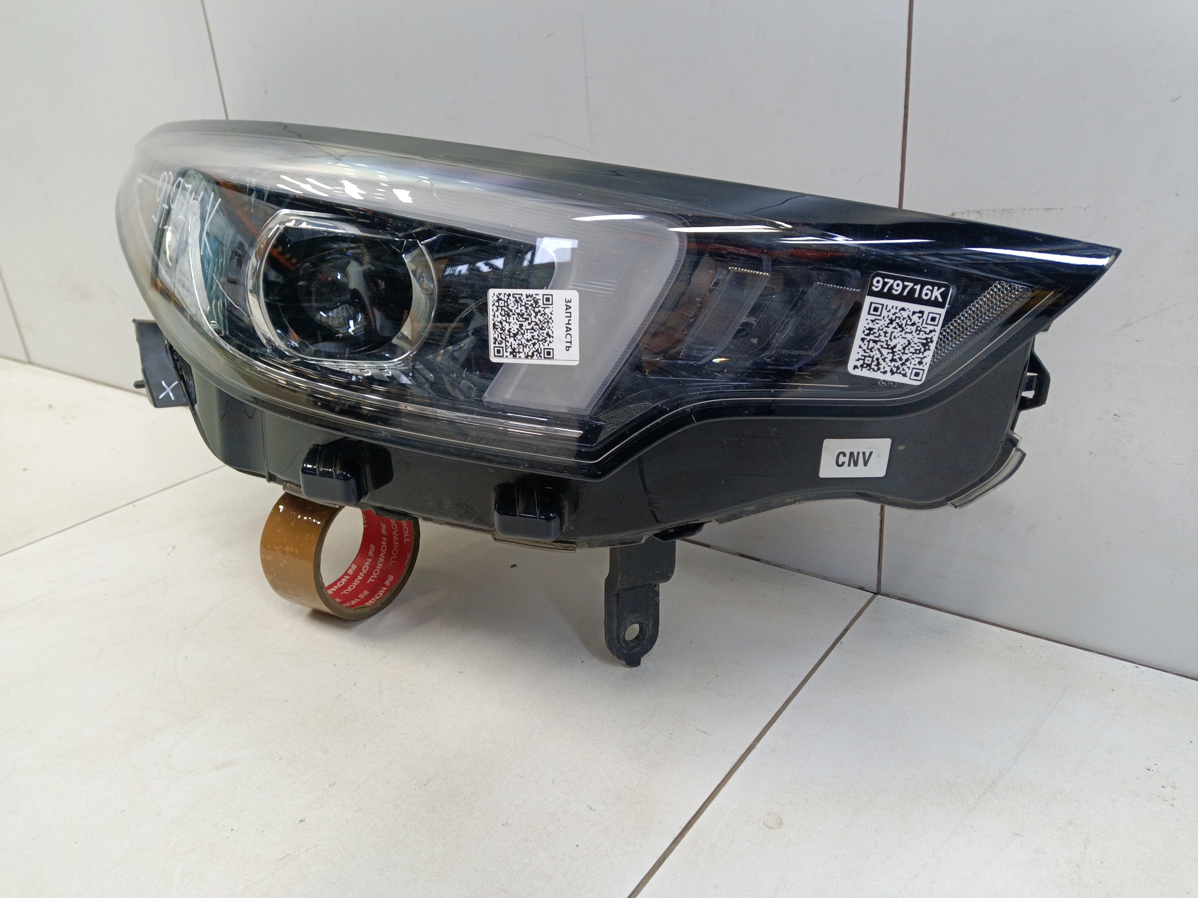 Фара передняя правая Omoda S5 Галоген