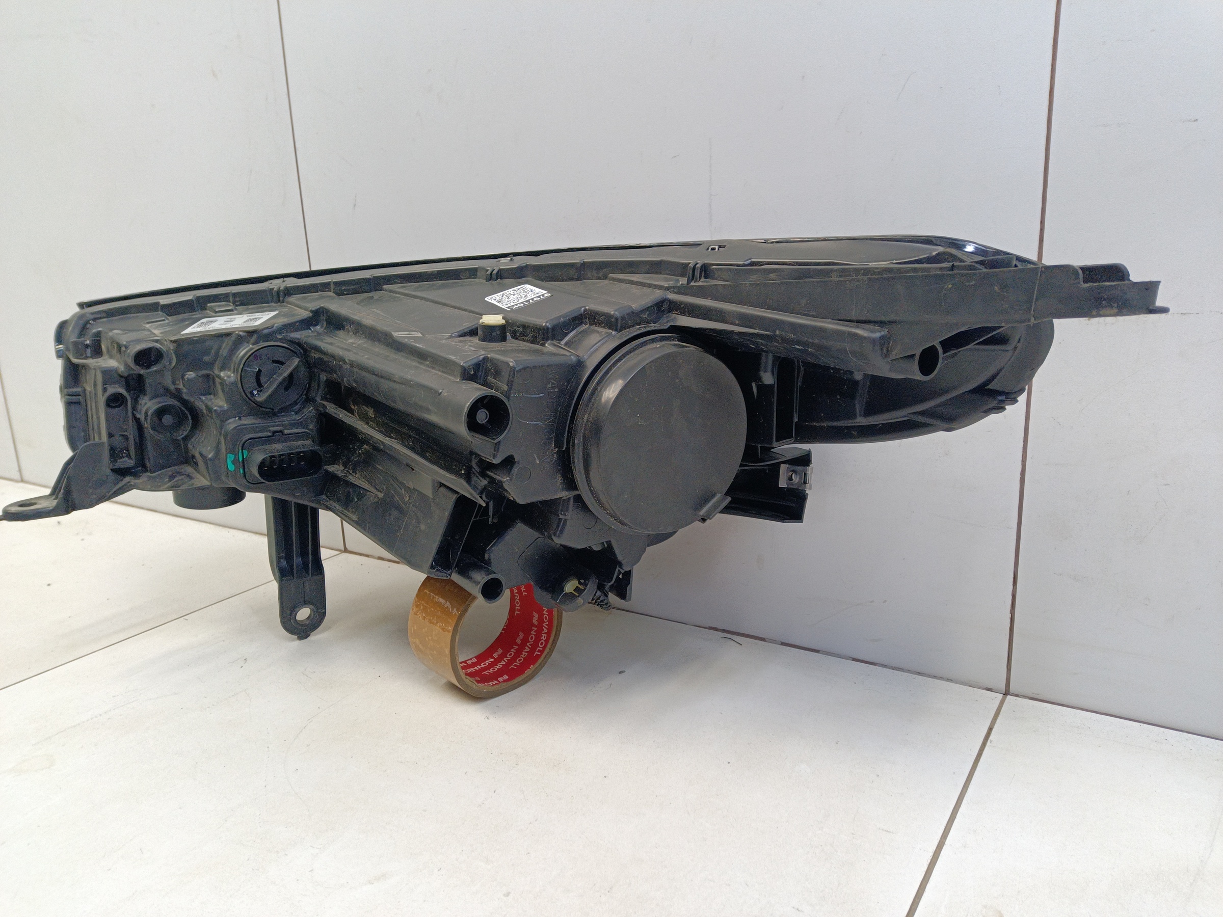 Фара передняя правая Omoda S5 Галоген