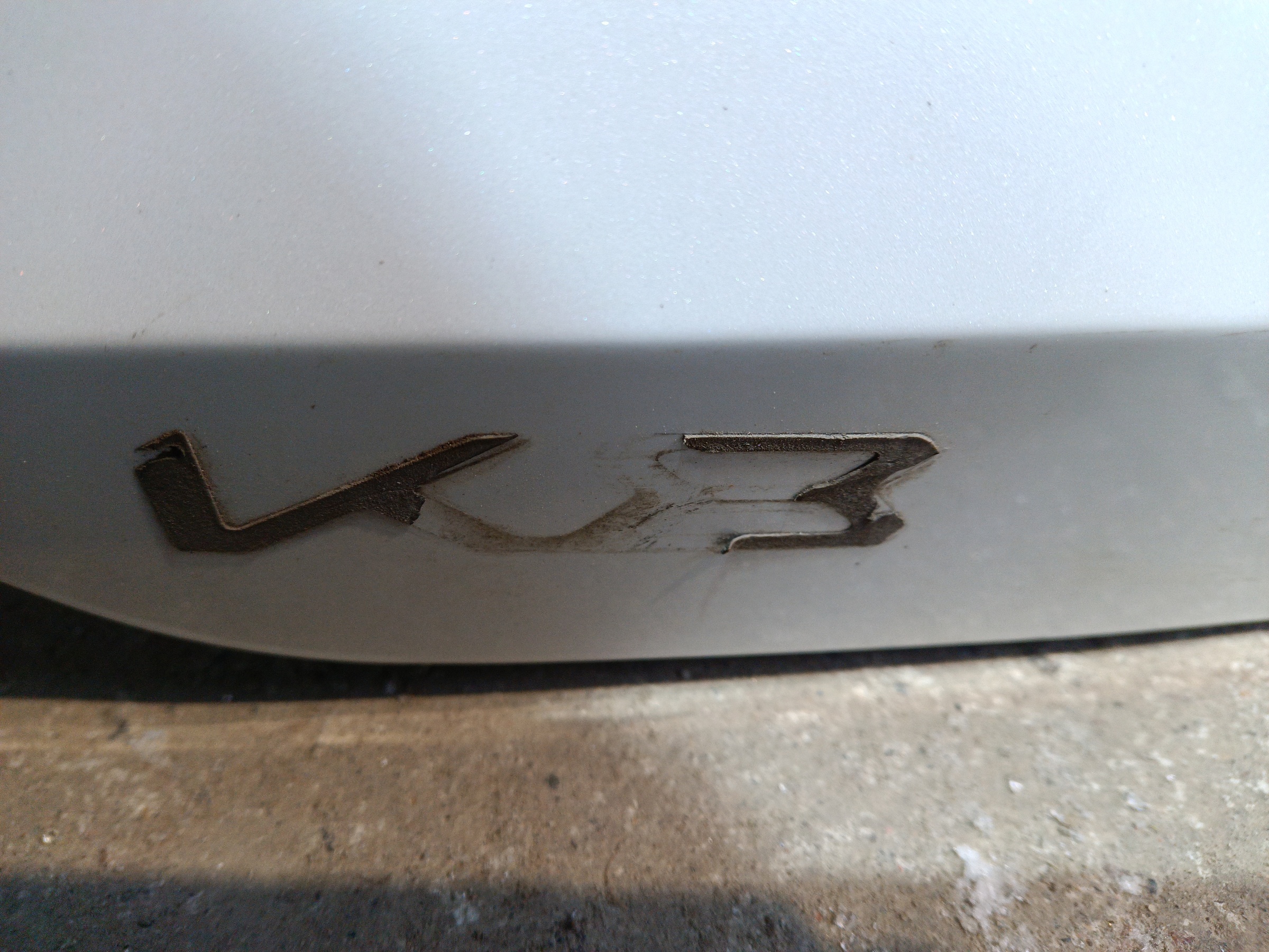 Крышка багажника Kia K8