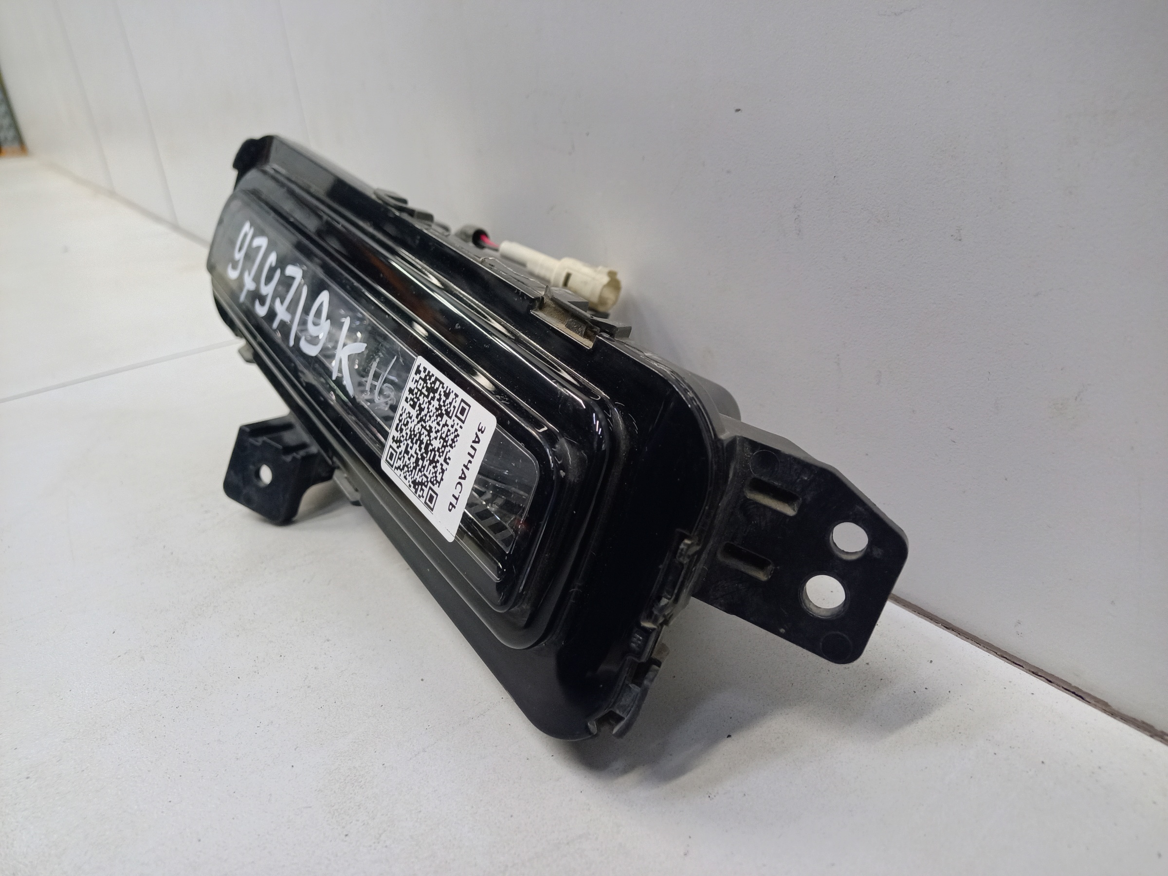 Фара ПТФ передняя правая Tank 500 LED