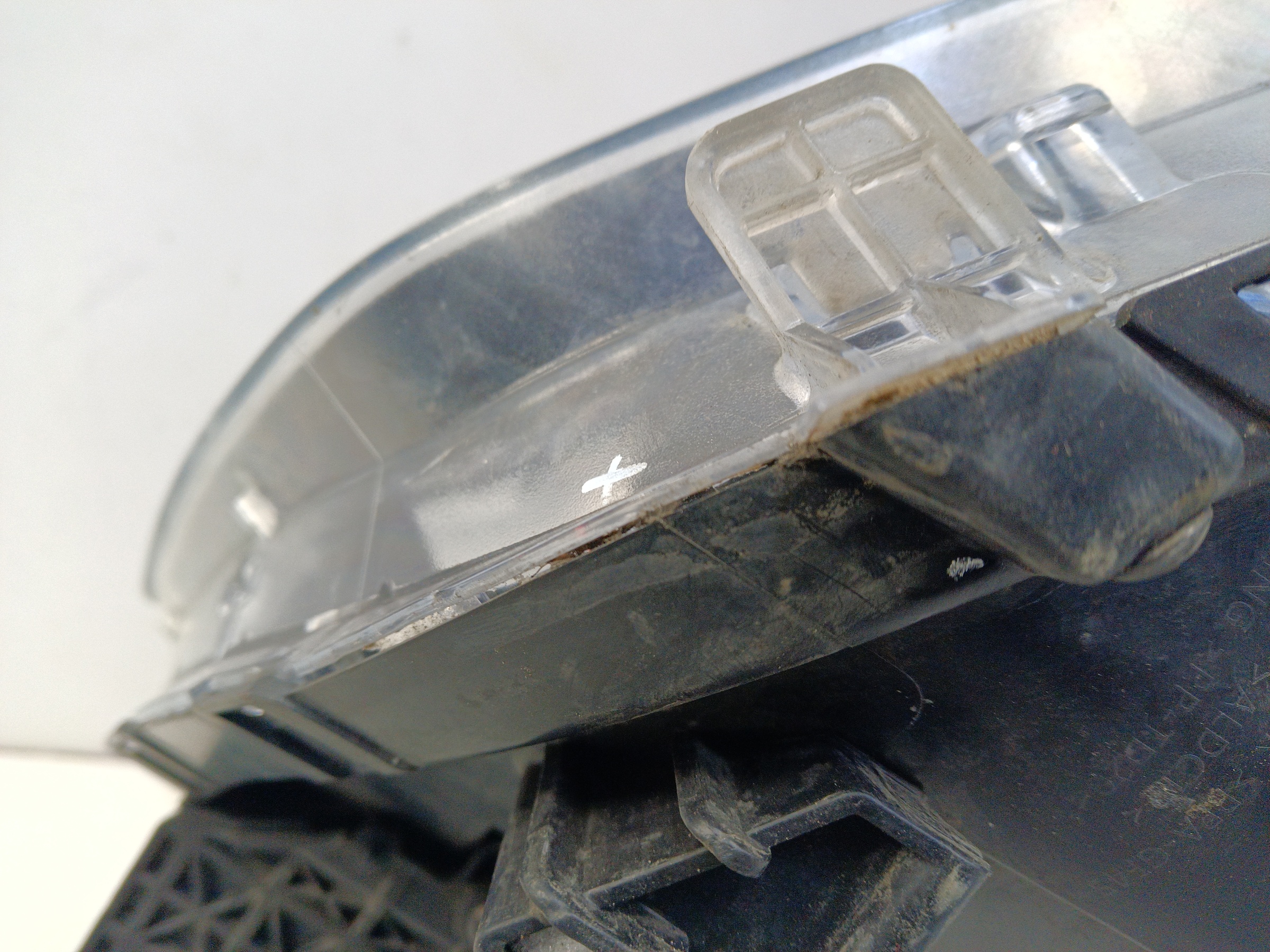 Фара передняя левая Hyundai Creta 1 галоген линза ДХО черная