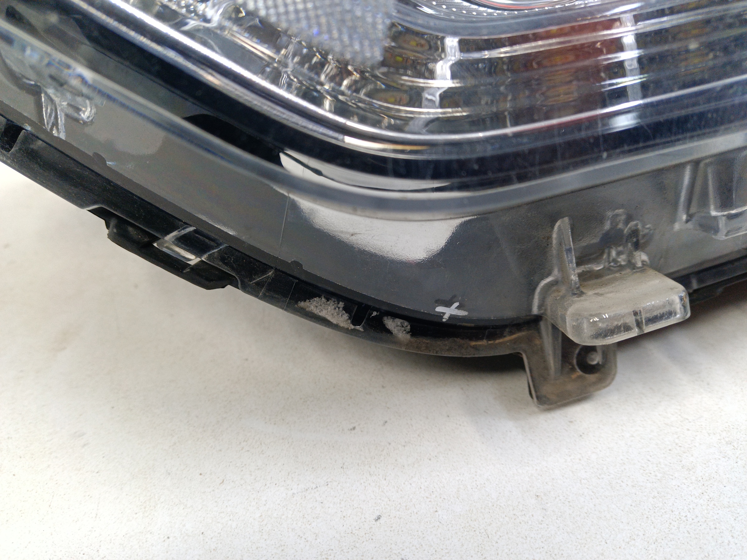 Фара передняя левая Hyundai Creta 1 галоген линза ДХО черная