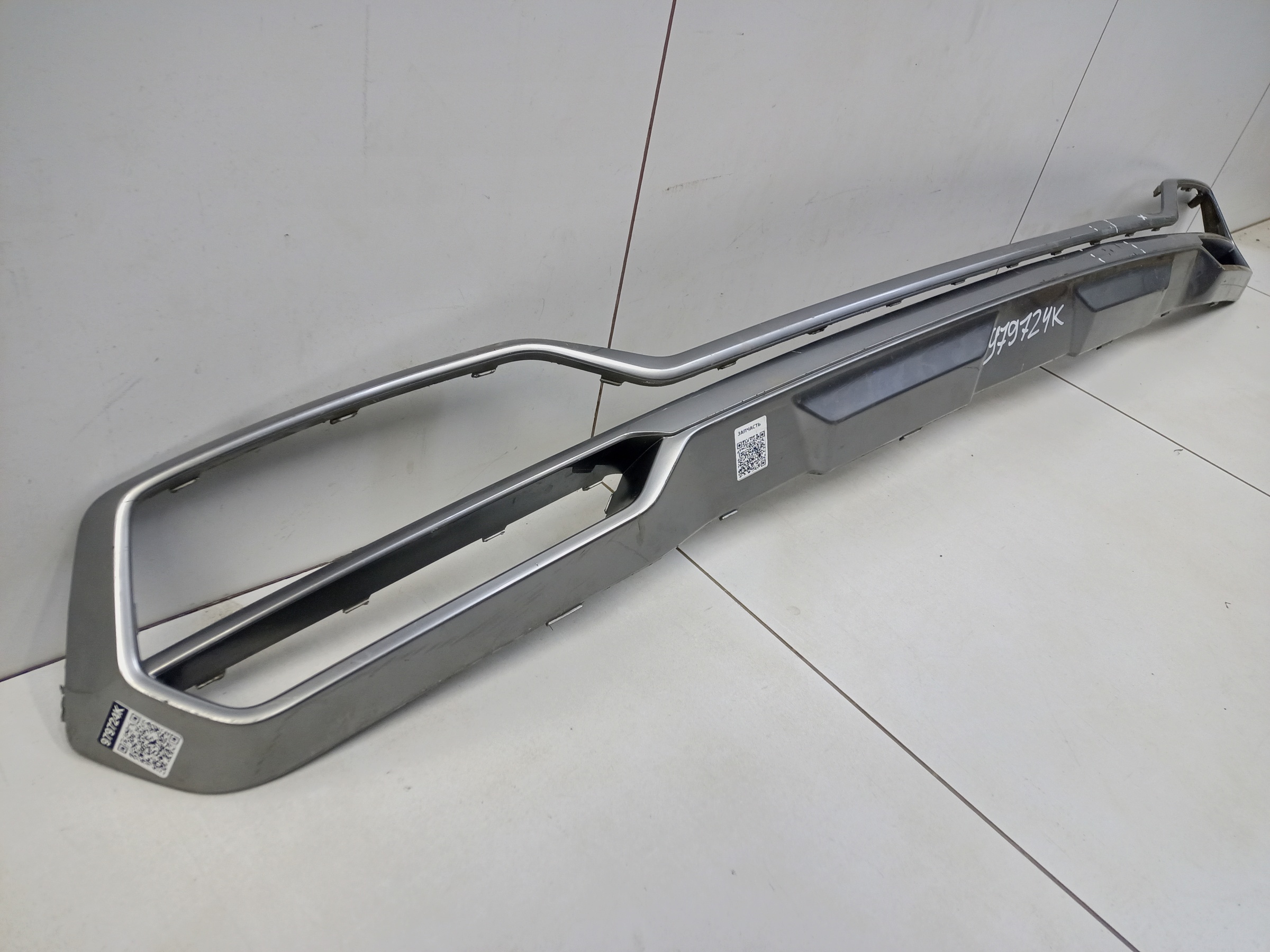 Накладка юбки заднего бампера Kia Sorento 4