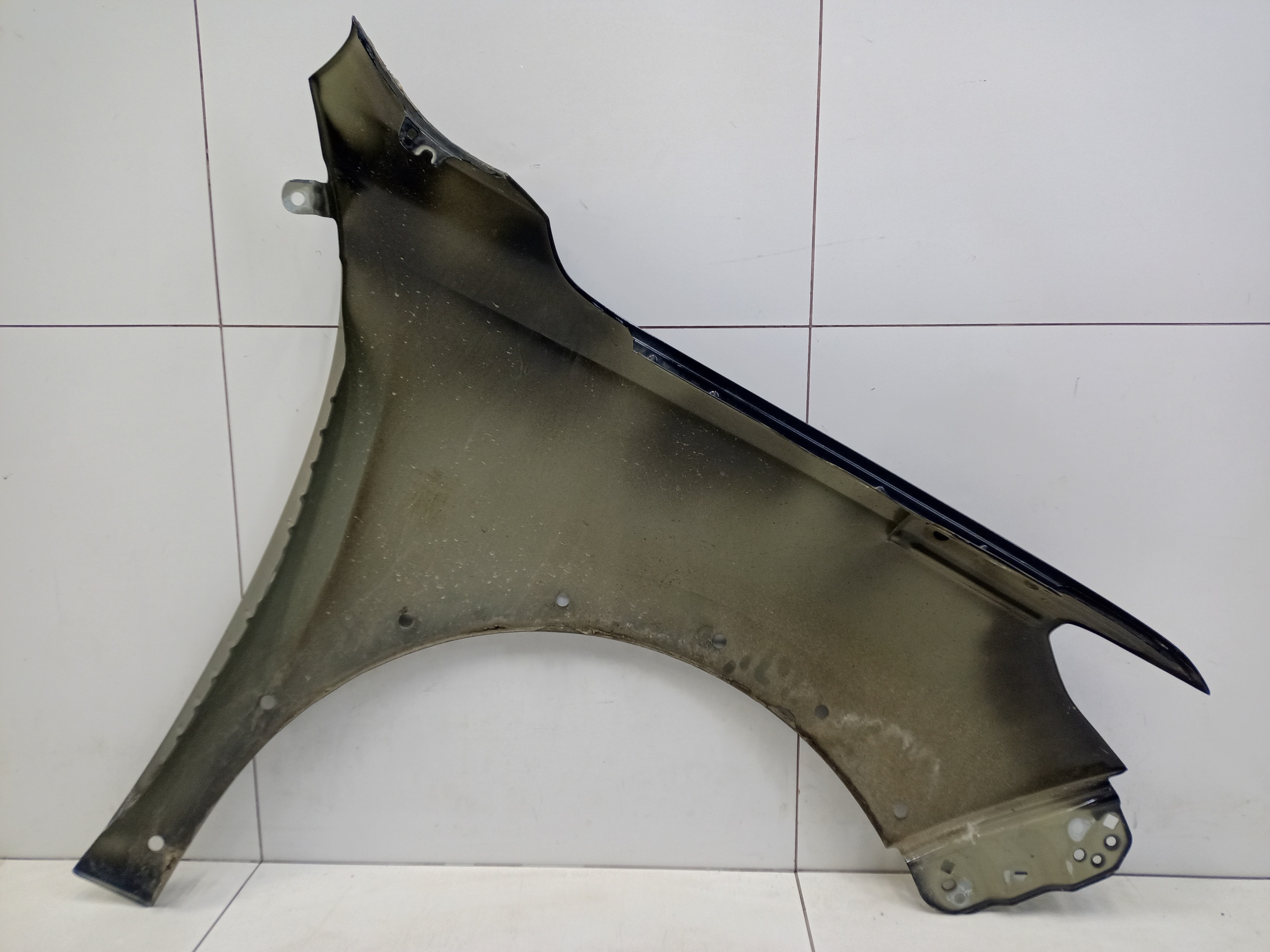 Крыло переднее левое Haval Jolion Restail