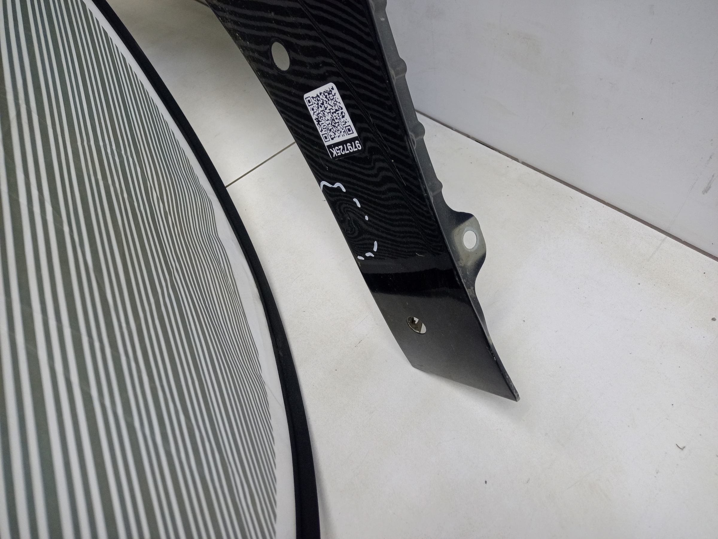 Крыло переднее левое Haval Jolion Restail