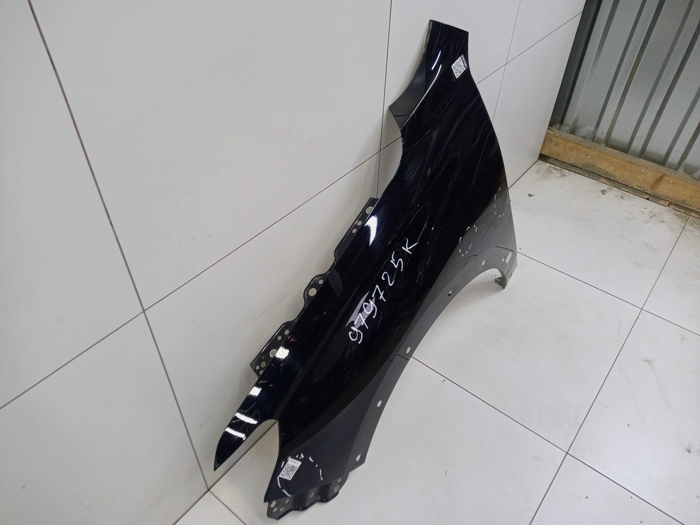 Крыло переднее левое Haval Jolion Restail