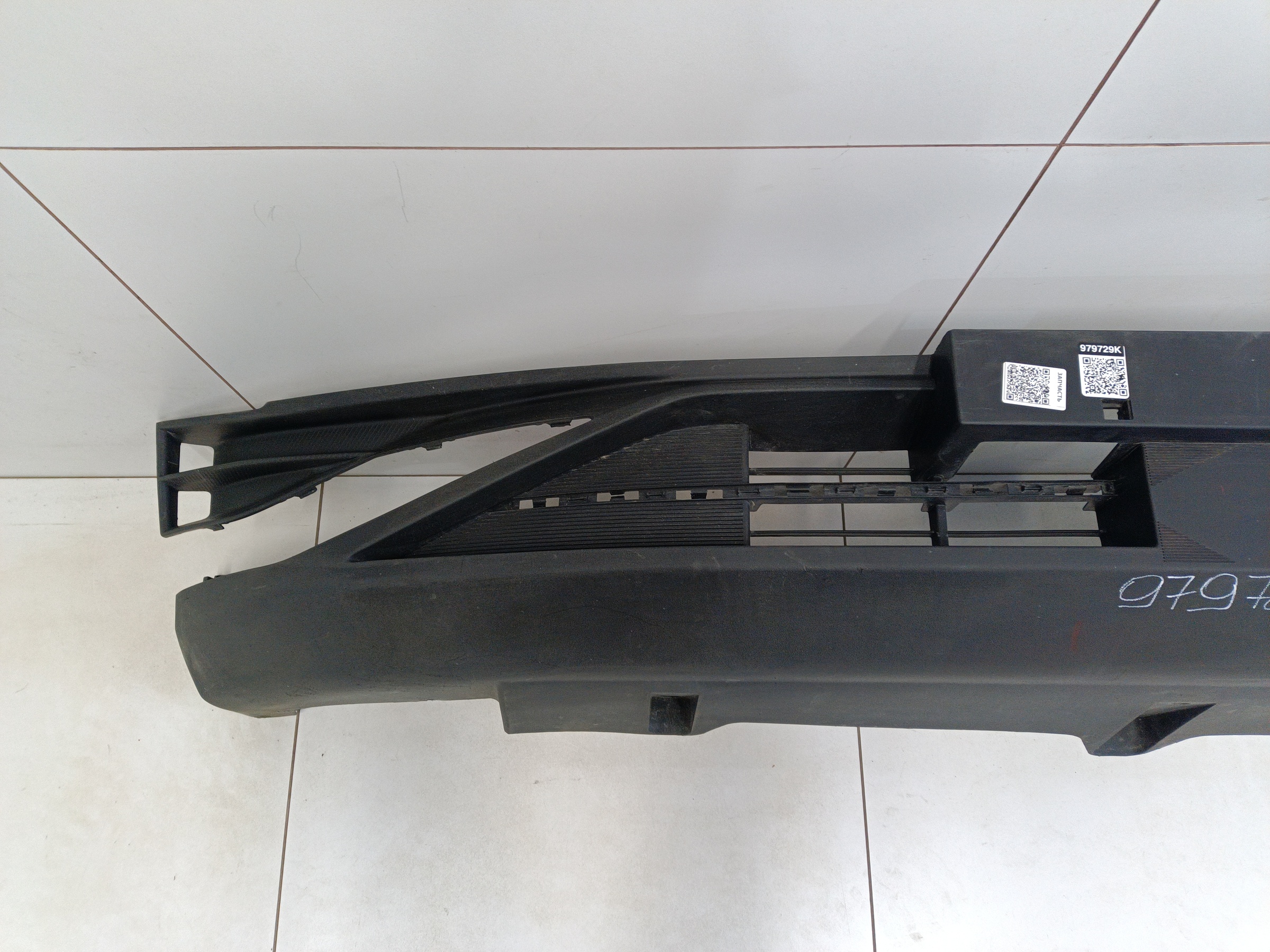 Юбка переднего бампера Omoda C5