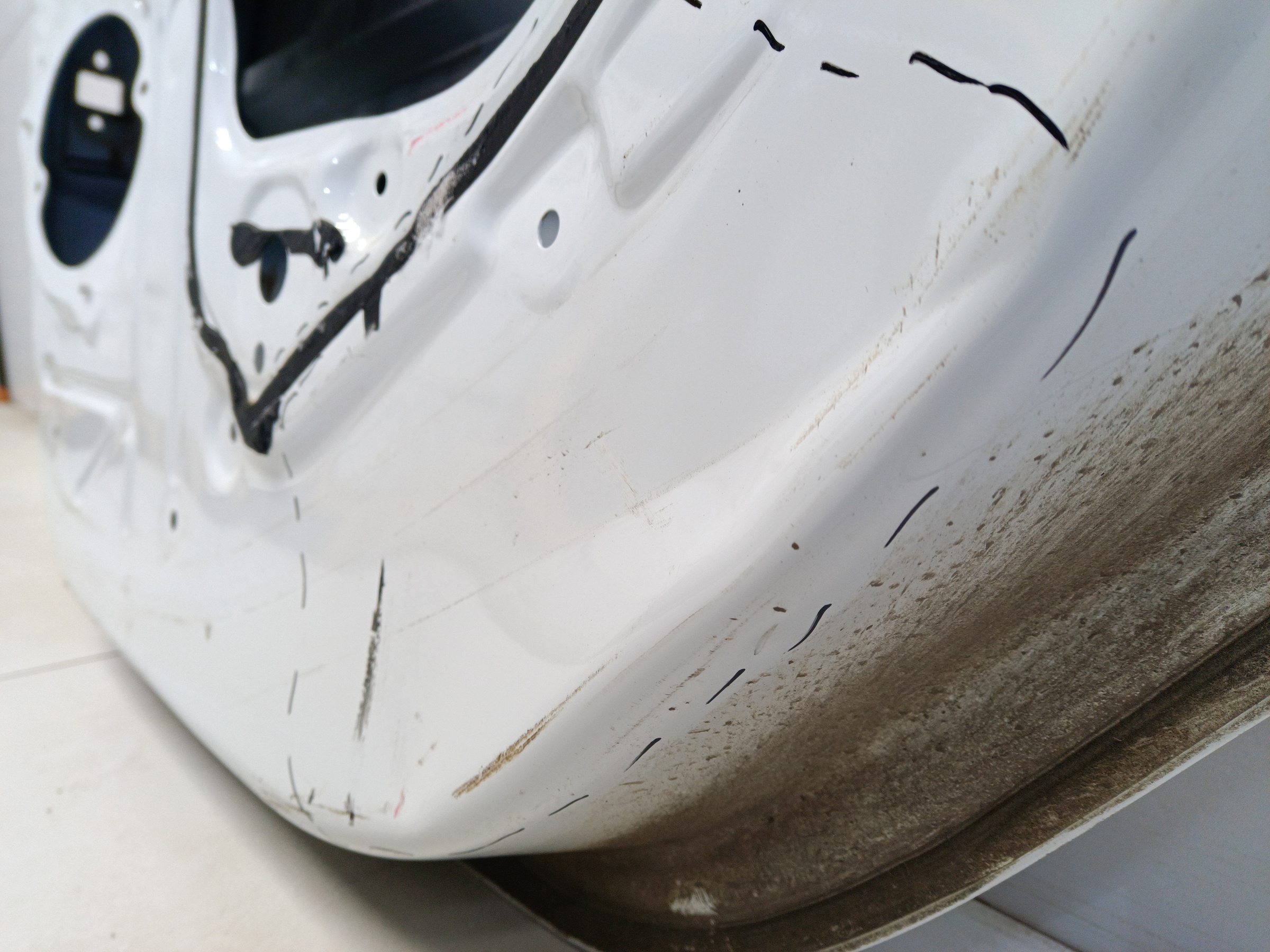 Дверь задняя правая Renault Logan 2