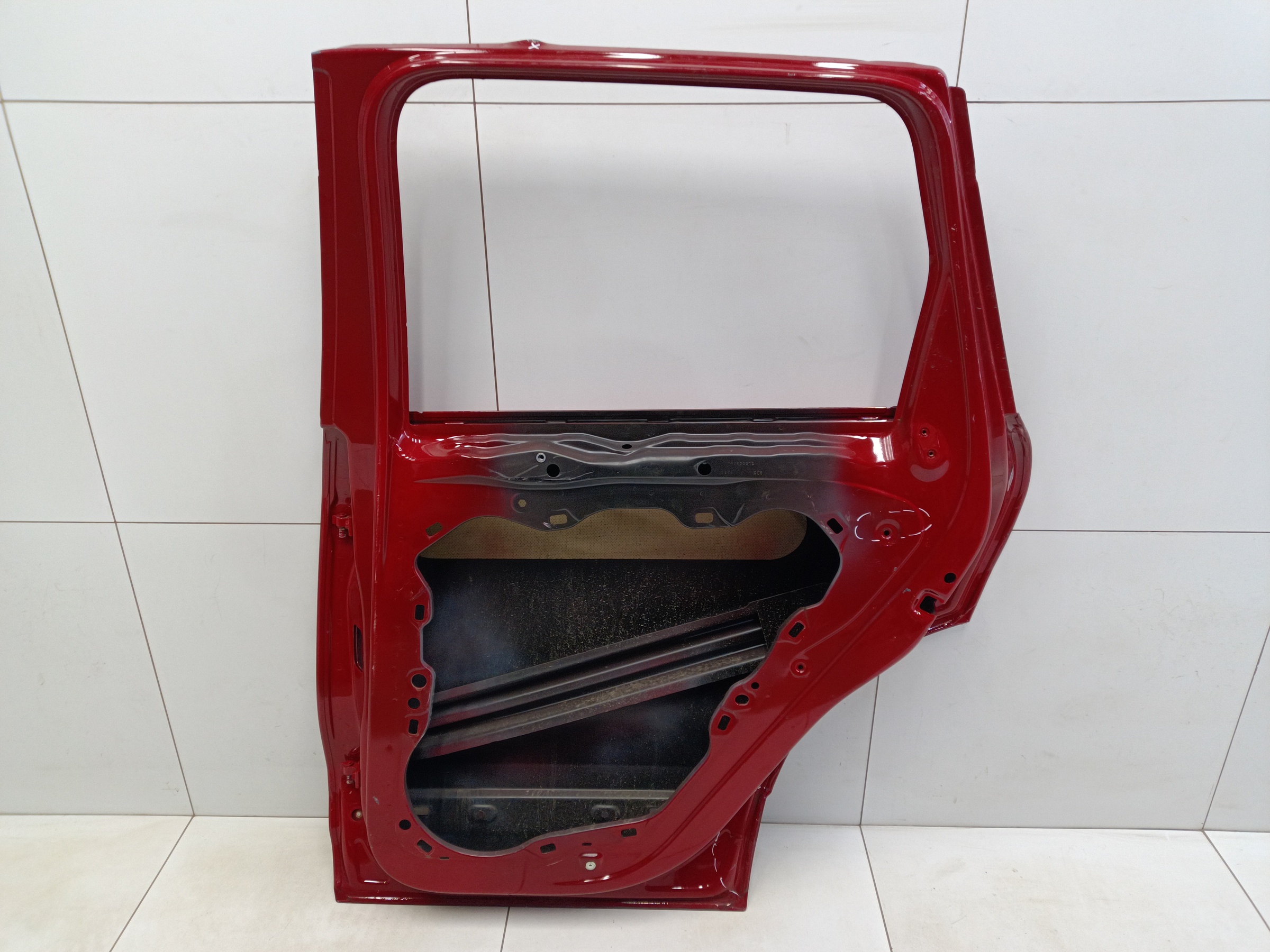 Дверь задняя правая Volkswagen Touareg 2