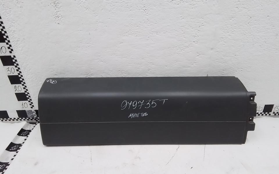 Накладка крыла правого MAN TGS