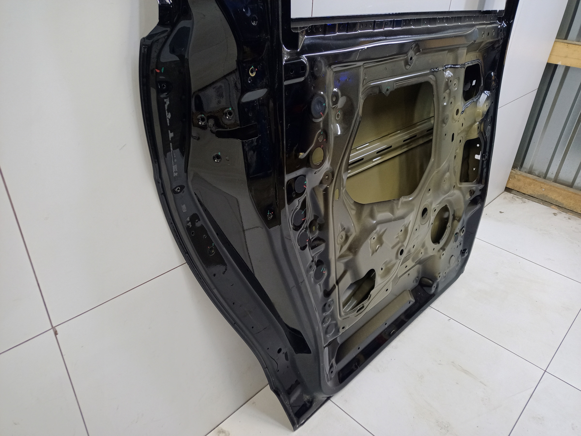 Дверь задняя левая Wey 80