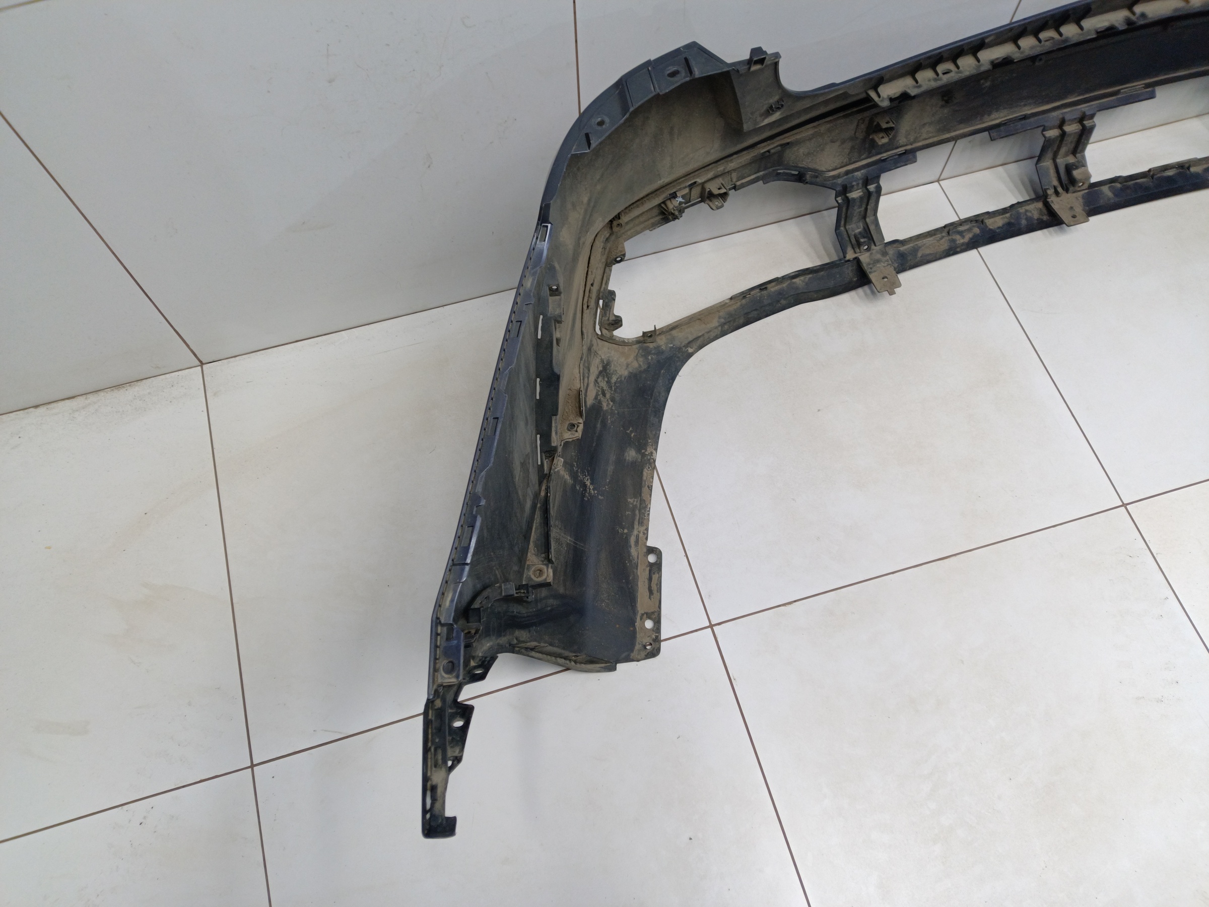 Бампер задний Kia Sorento 4