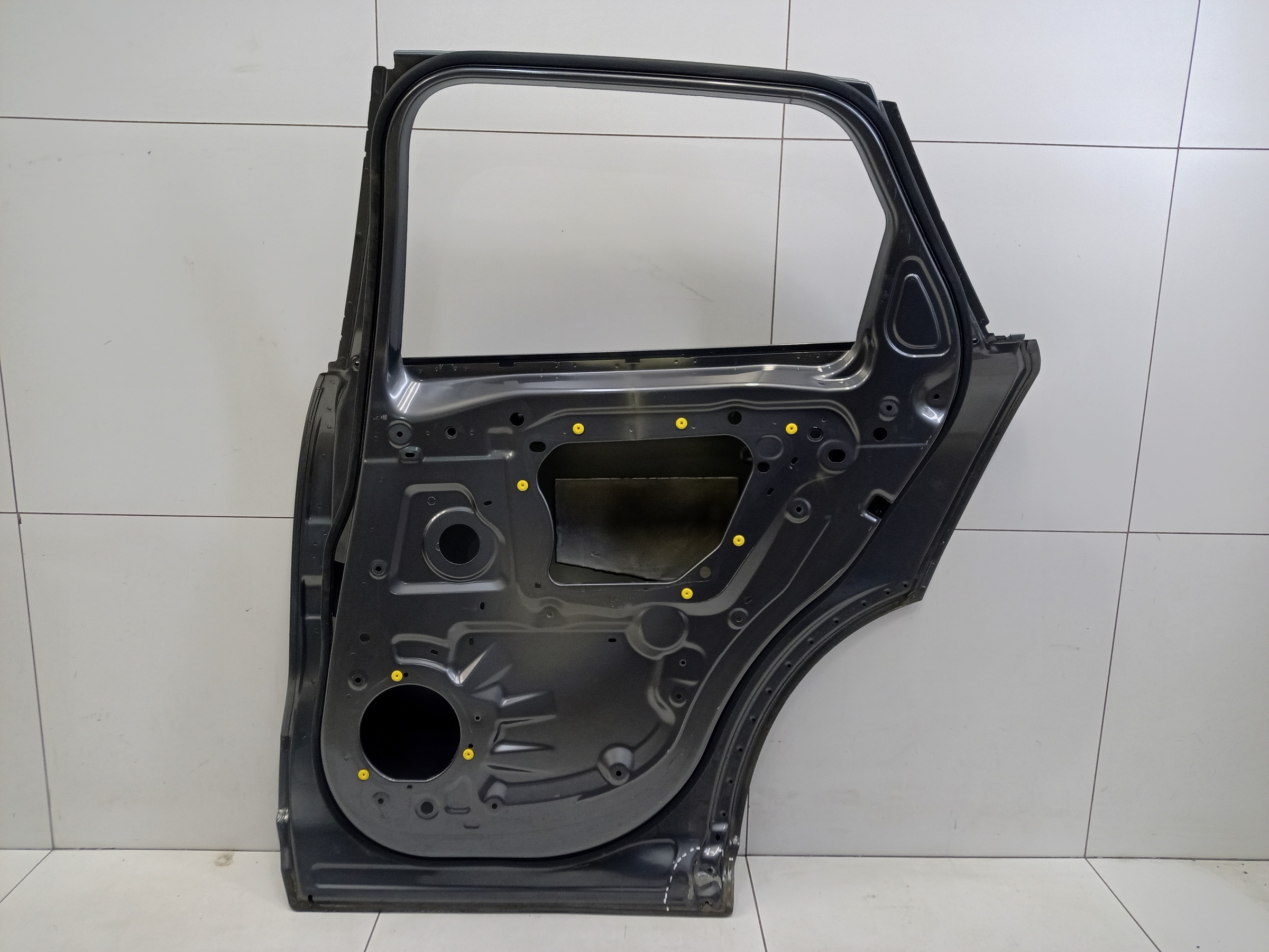 Дверь задняя правая Jaguar F-pace