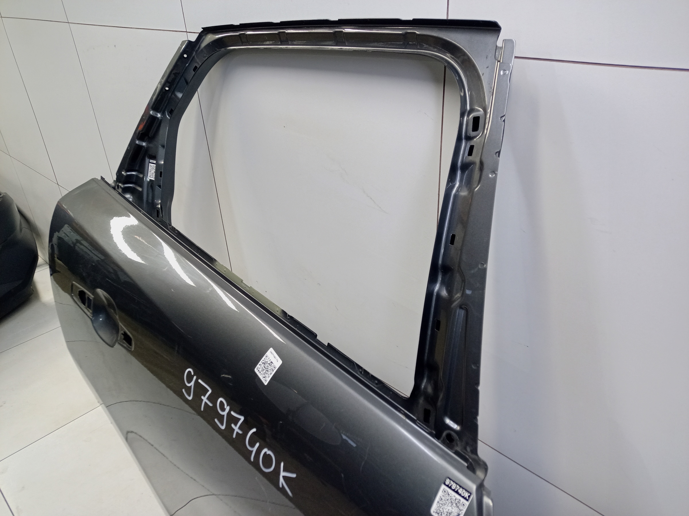 Дверь задняя правая Jaguar F-pace