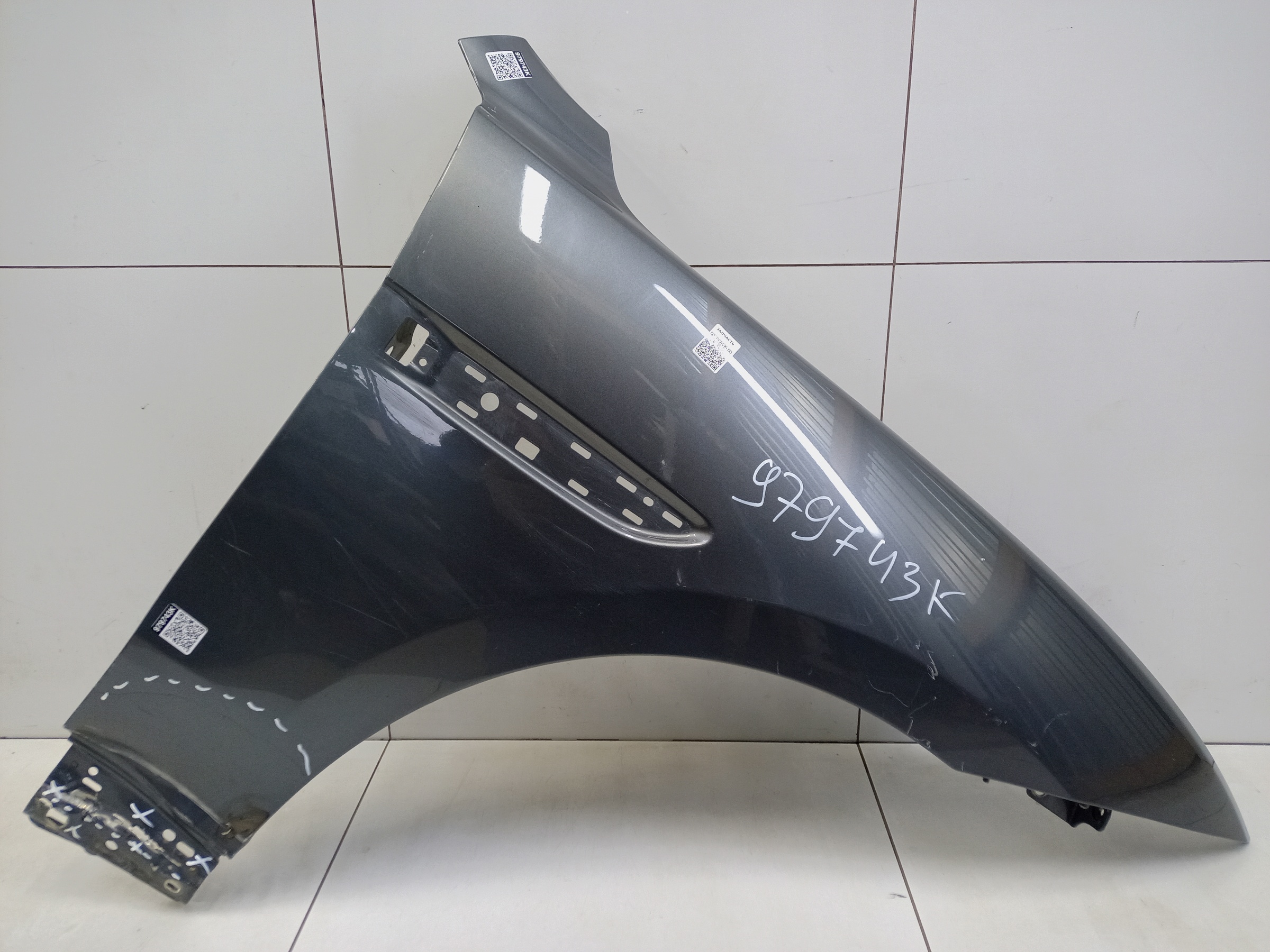 Крыло переднее правое Jaguar F-Pace