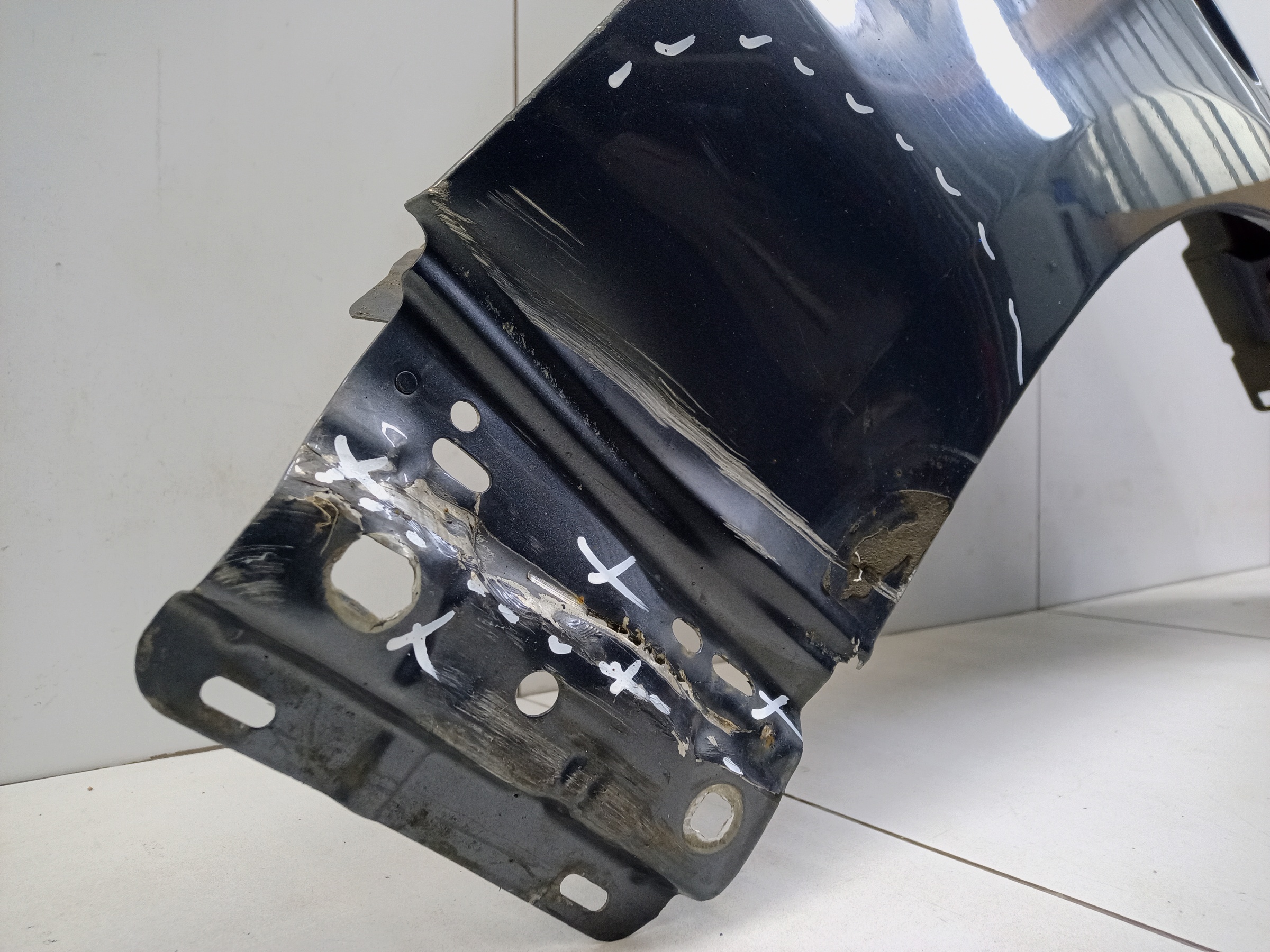 Крыло переднее правое Jaguar F-Pace