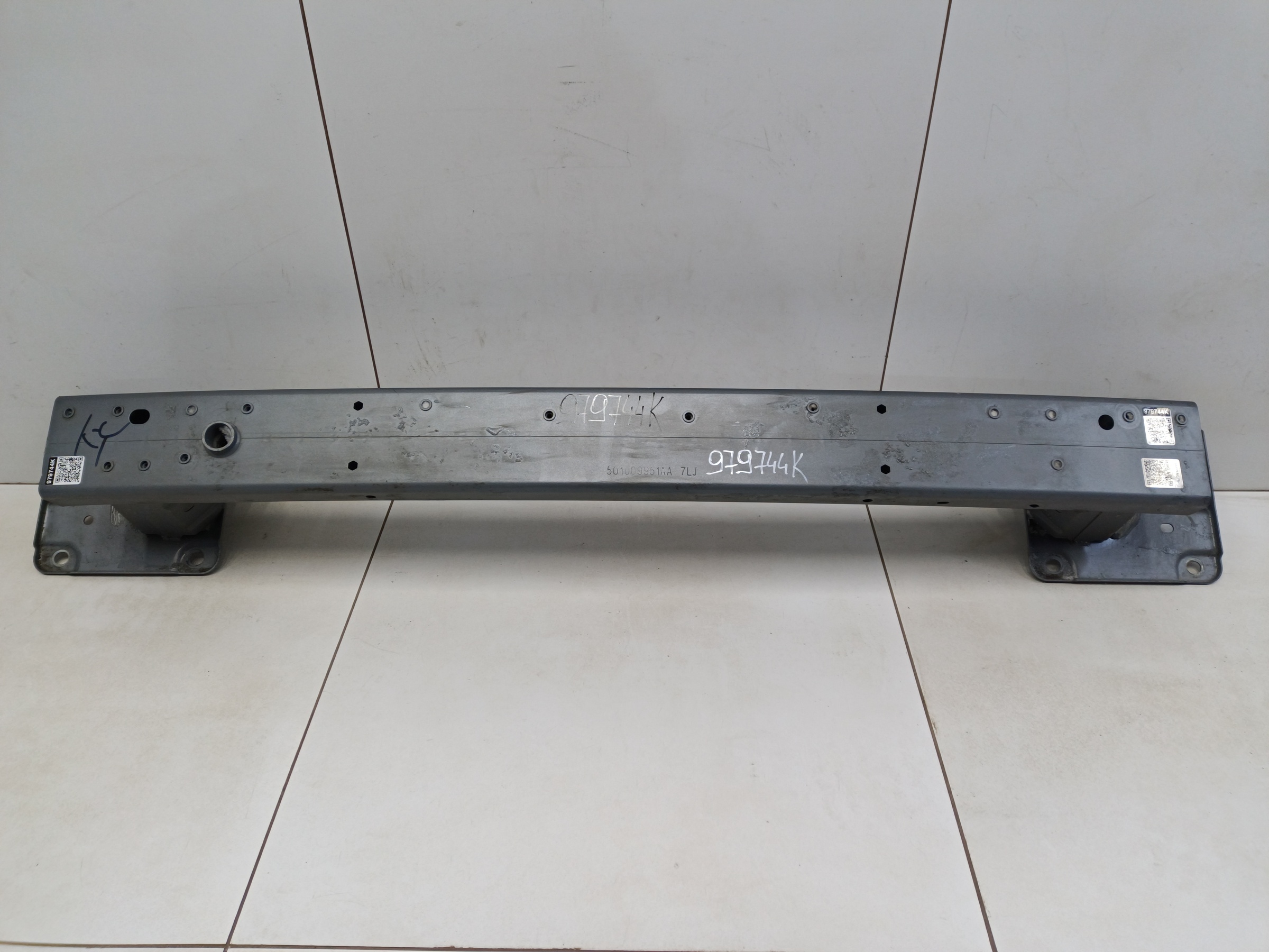 Усилитель переднего бампера Jetour T2