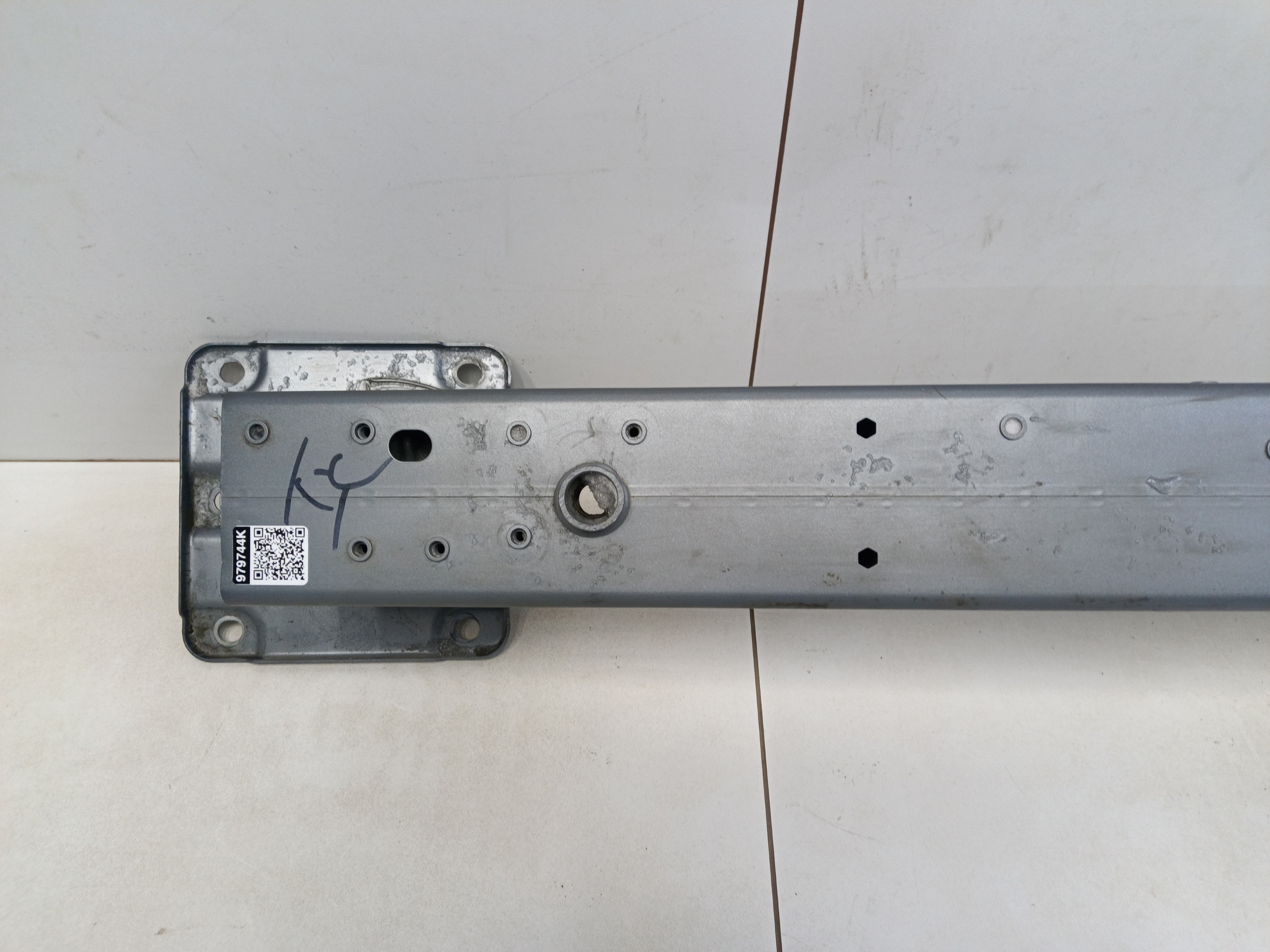 Усилитель переднего бампера Jetour T2