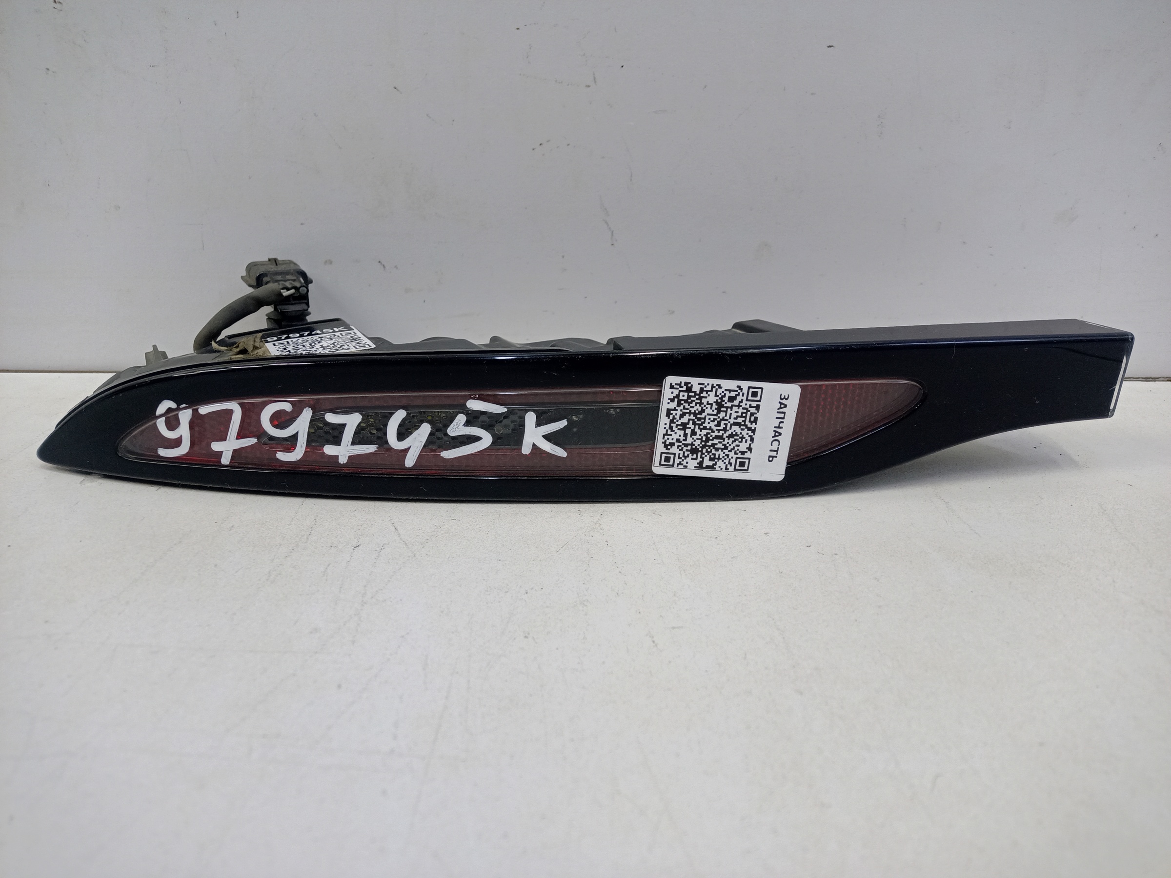 Фара ПТФ задняя левая Land Rover Evoque 2