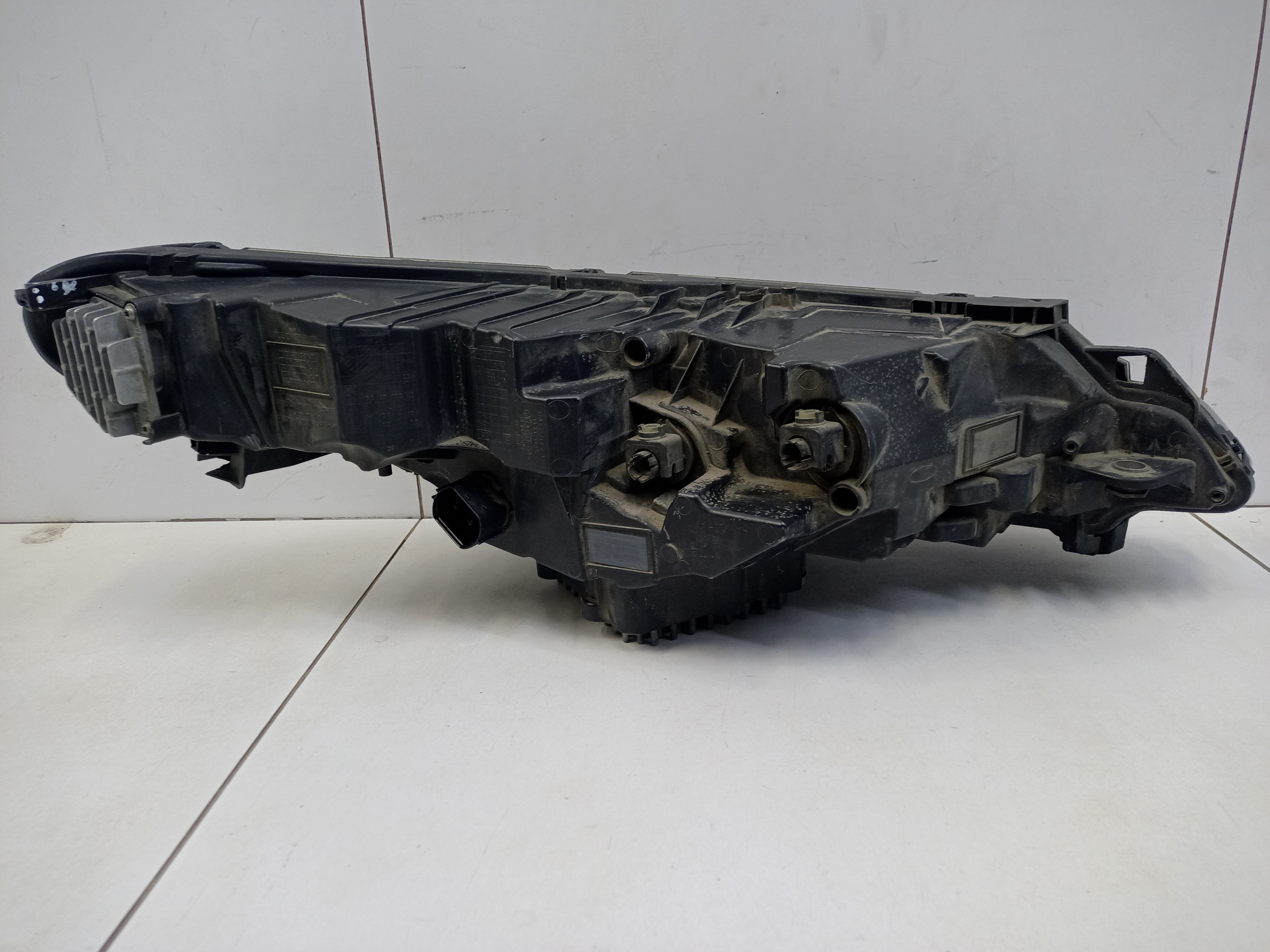 Фара передняя левая Land Rover Evoque 2 LED