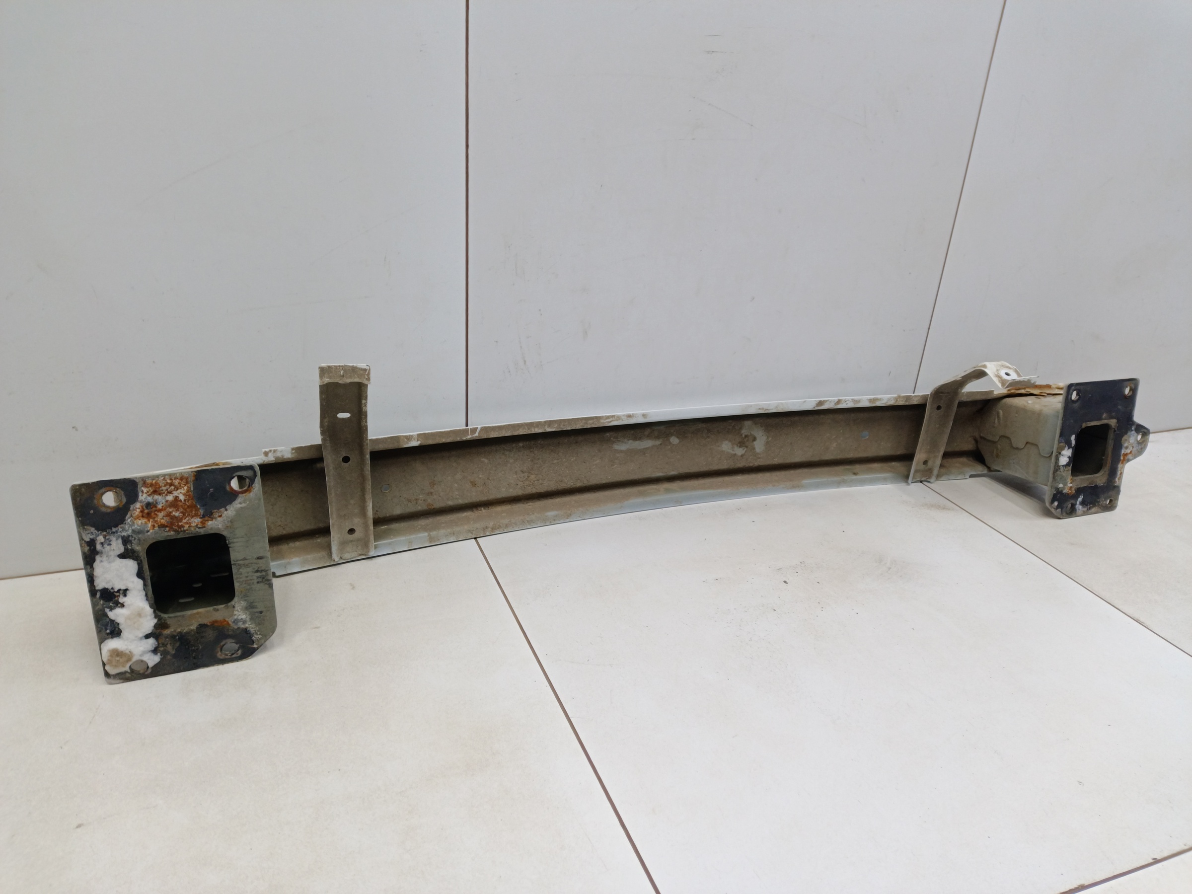 Усилитель заднего бампера Haval Dargo