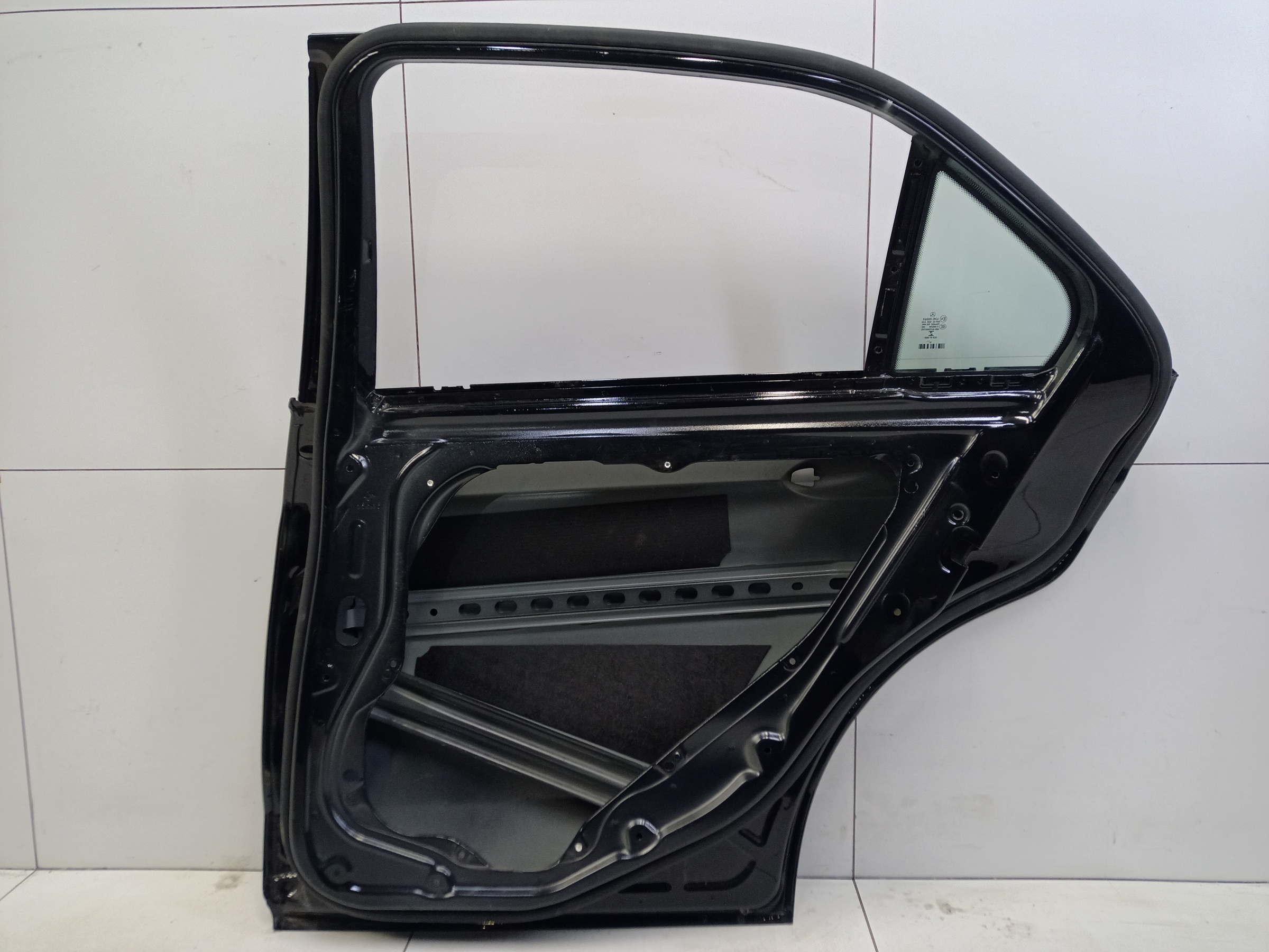 Дверь задняя правая Mercedes Benz E-klasse W212 Restail