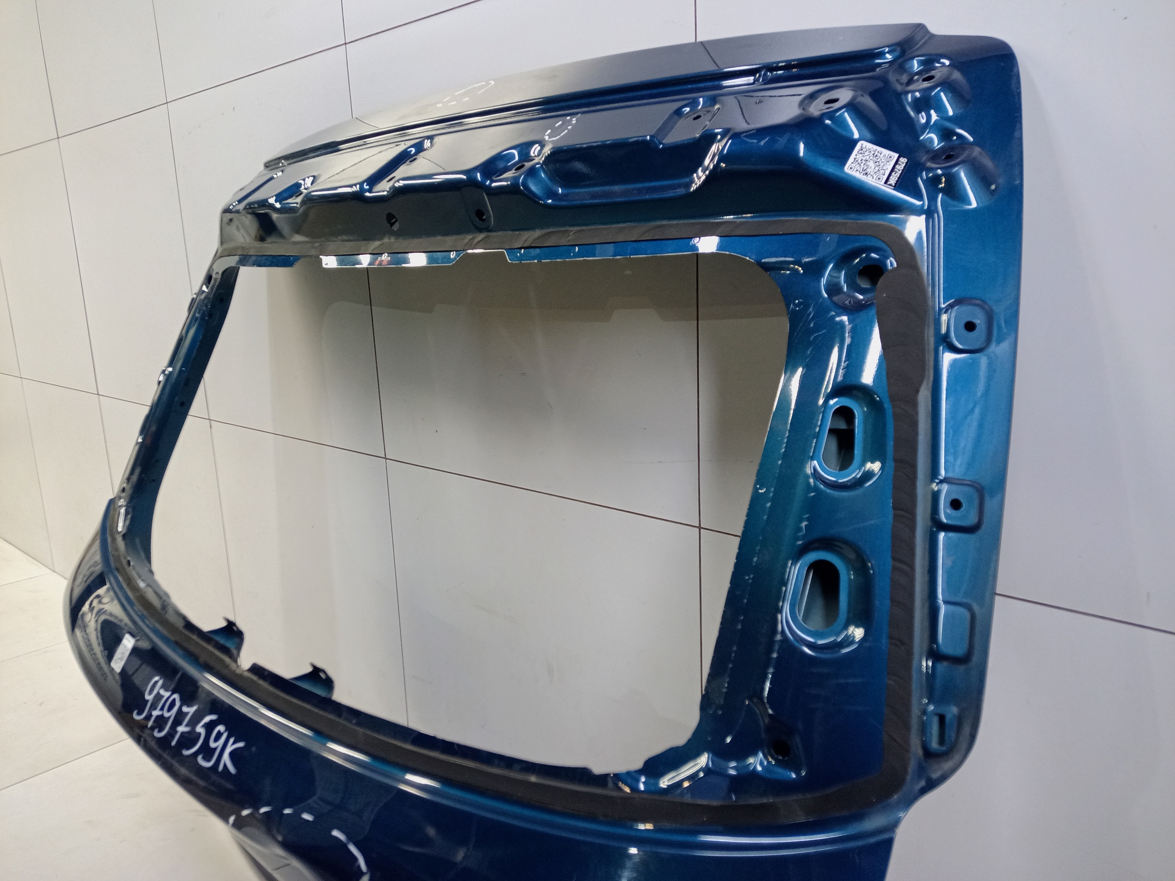 Крышка багажника Geely Monjaro