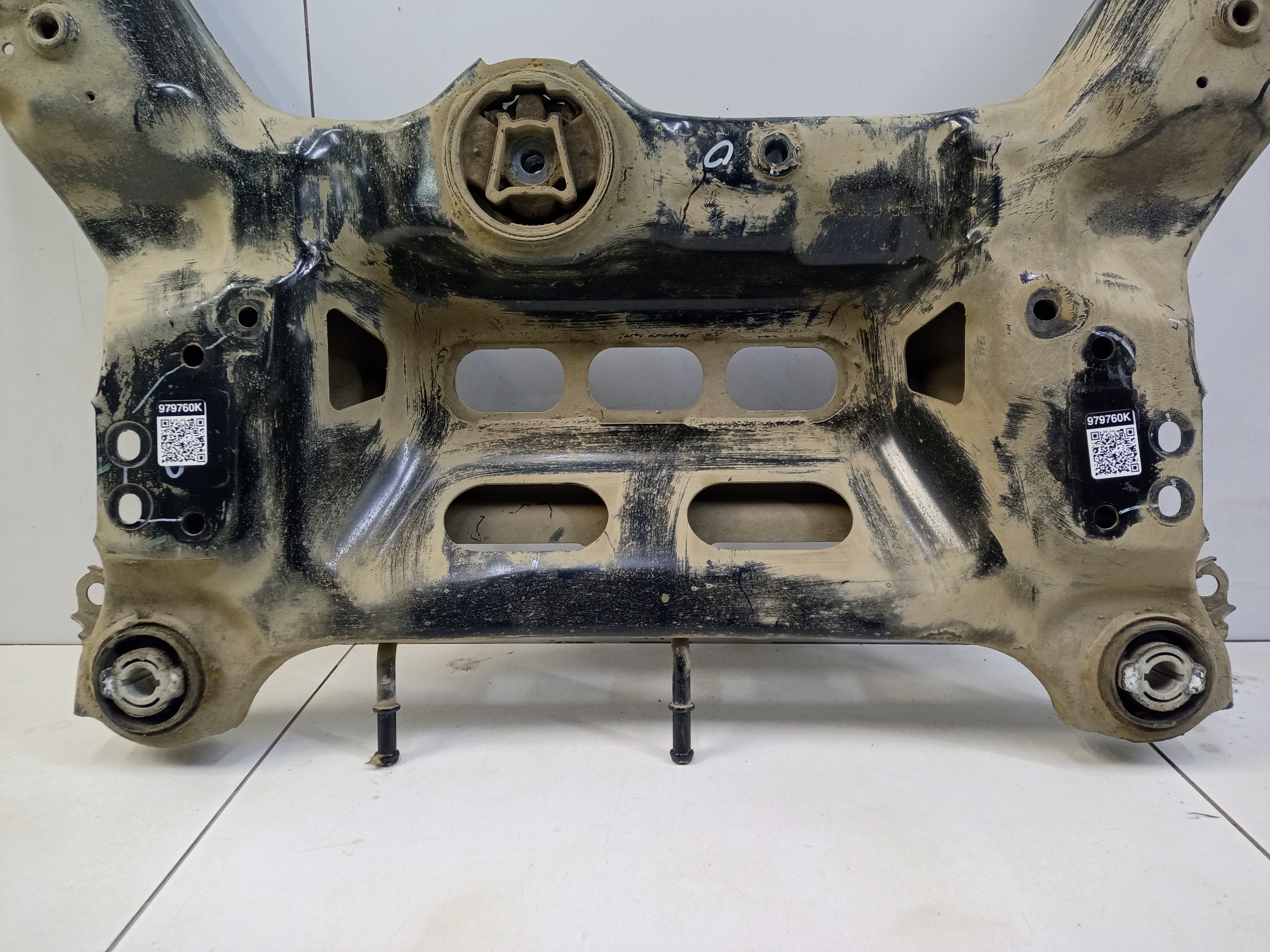 Подрамник передний GAC GS8 2