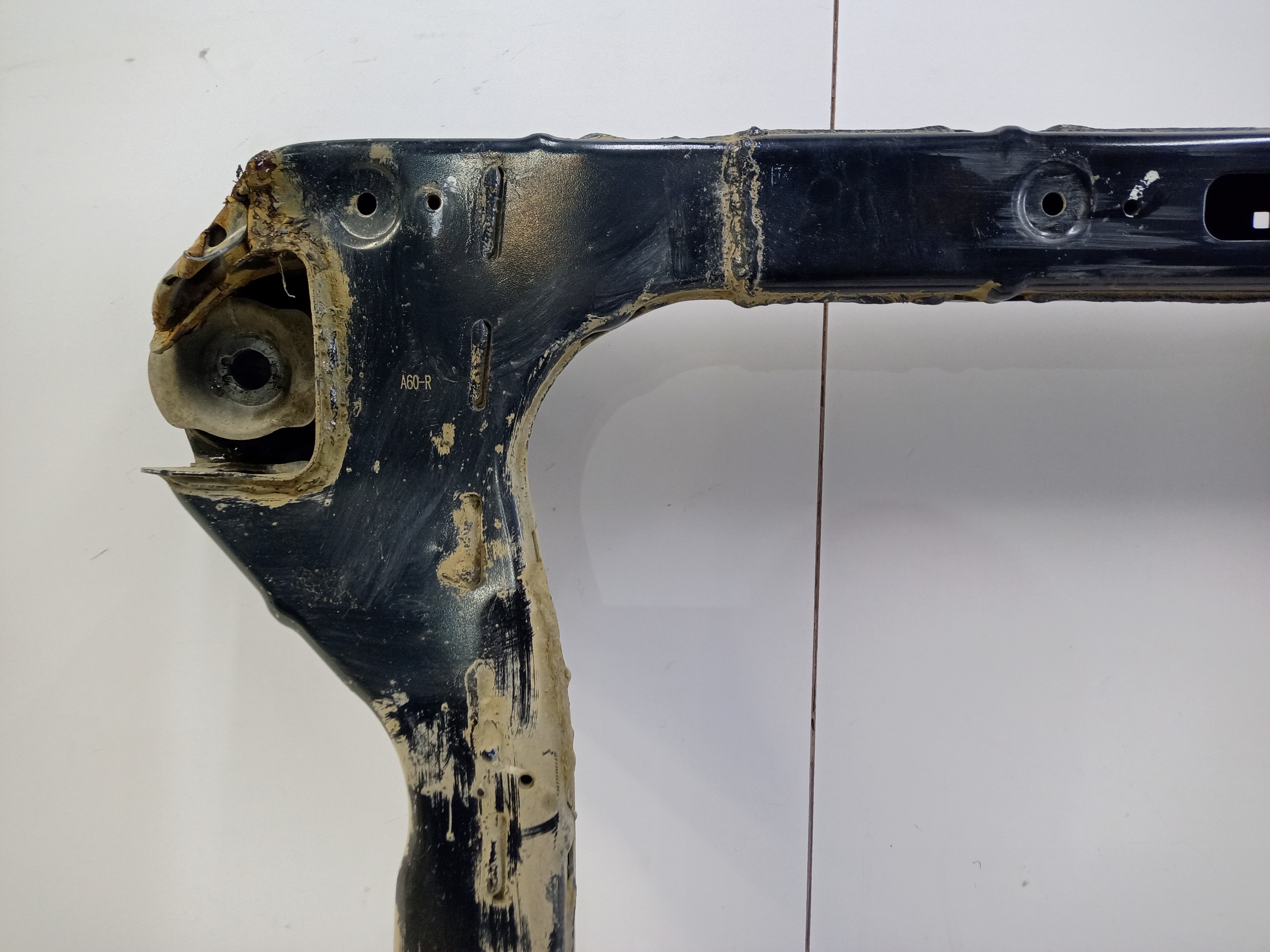 Подрамник передний GAC GS8 2