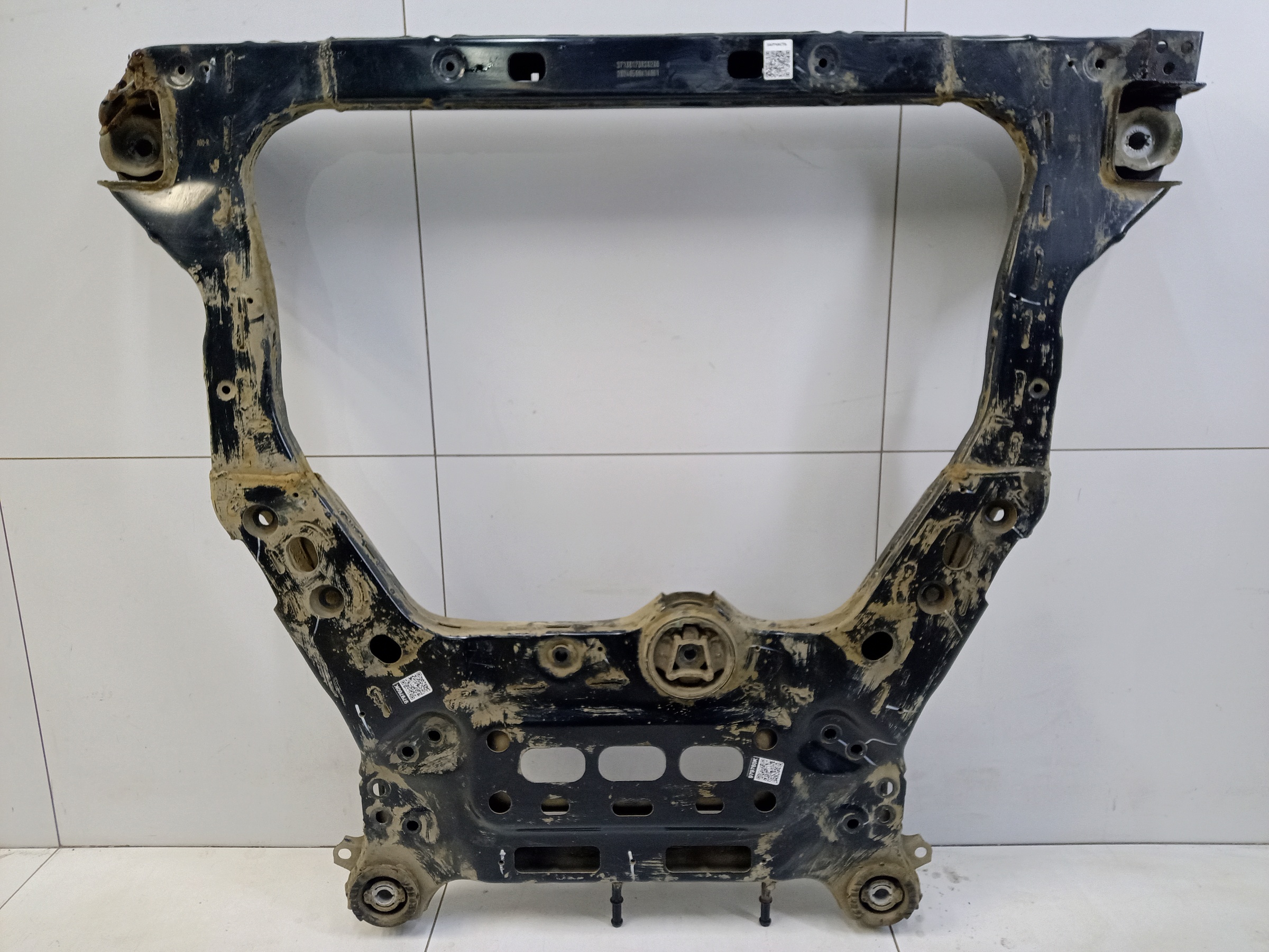 Подрамник передний GAC GS8 2