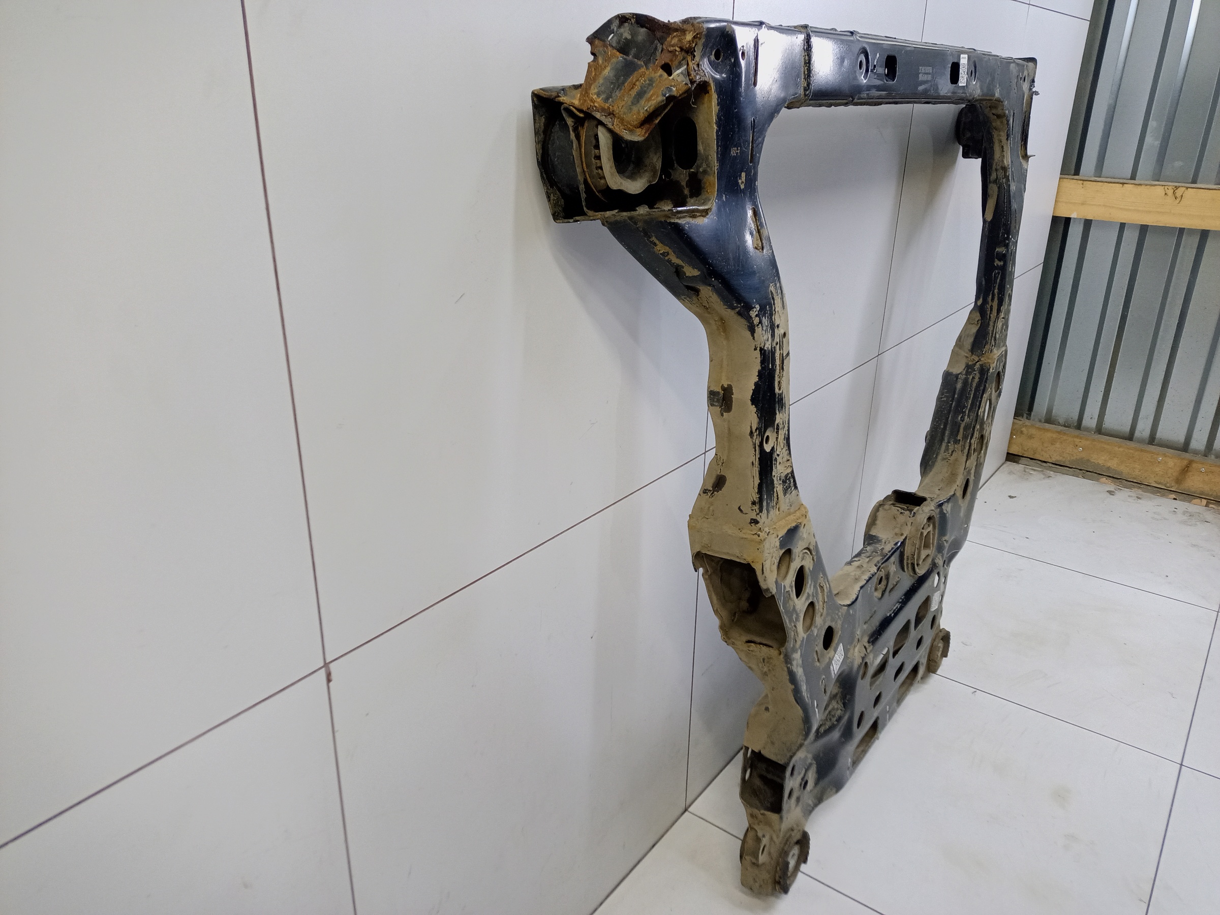 Подрамник передний GAC GS8 2