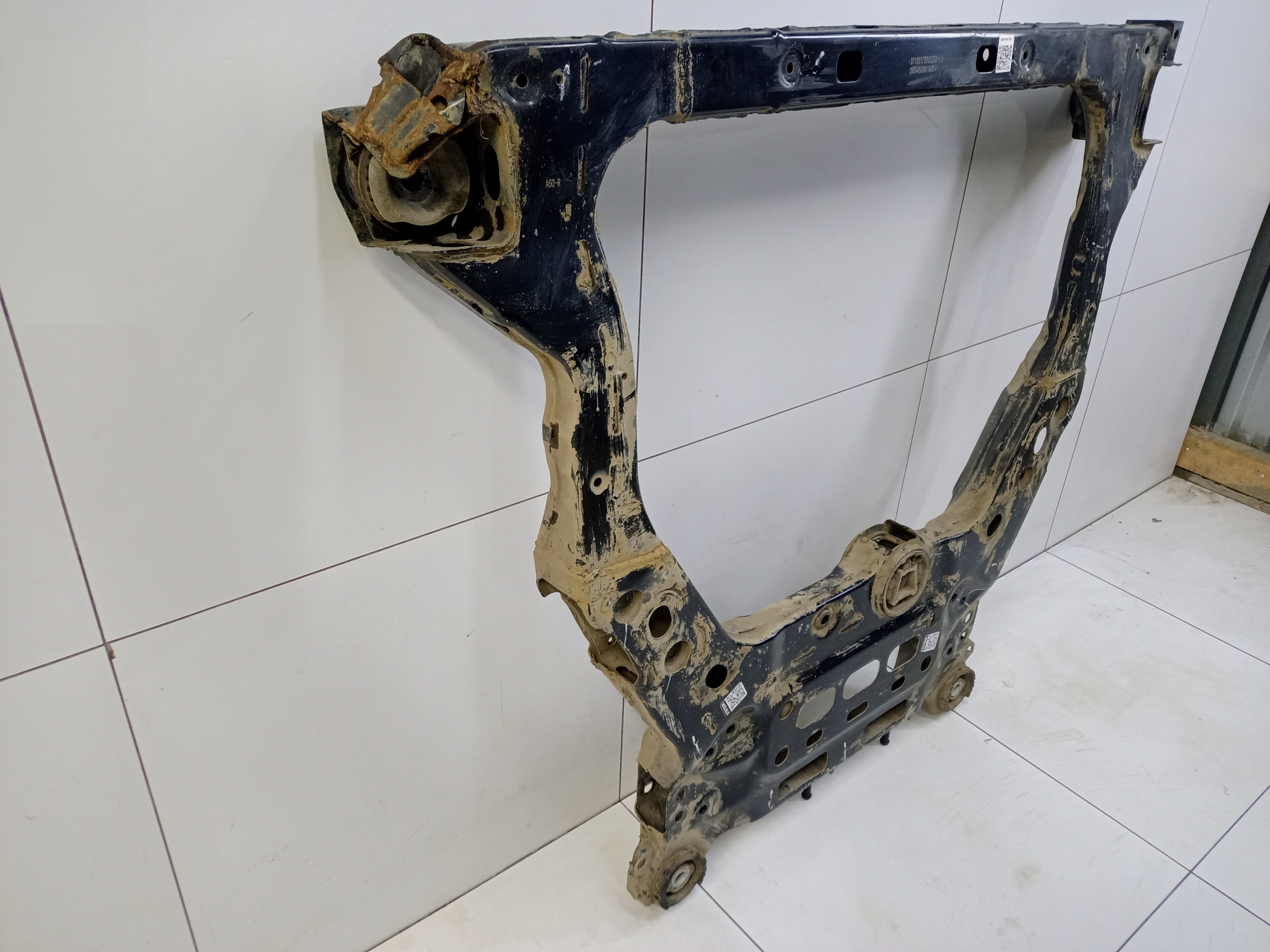 Подрамник передний GAC GS8 2