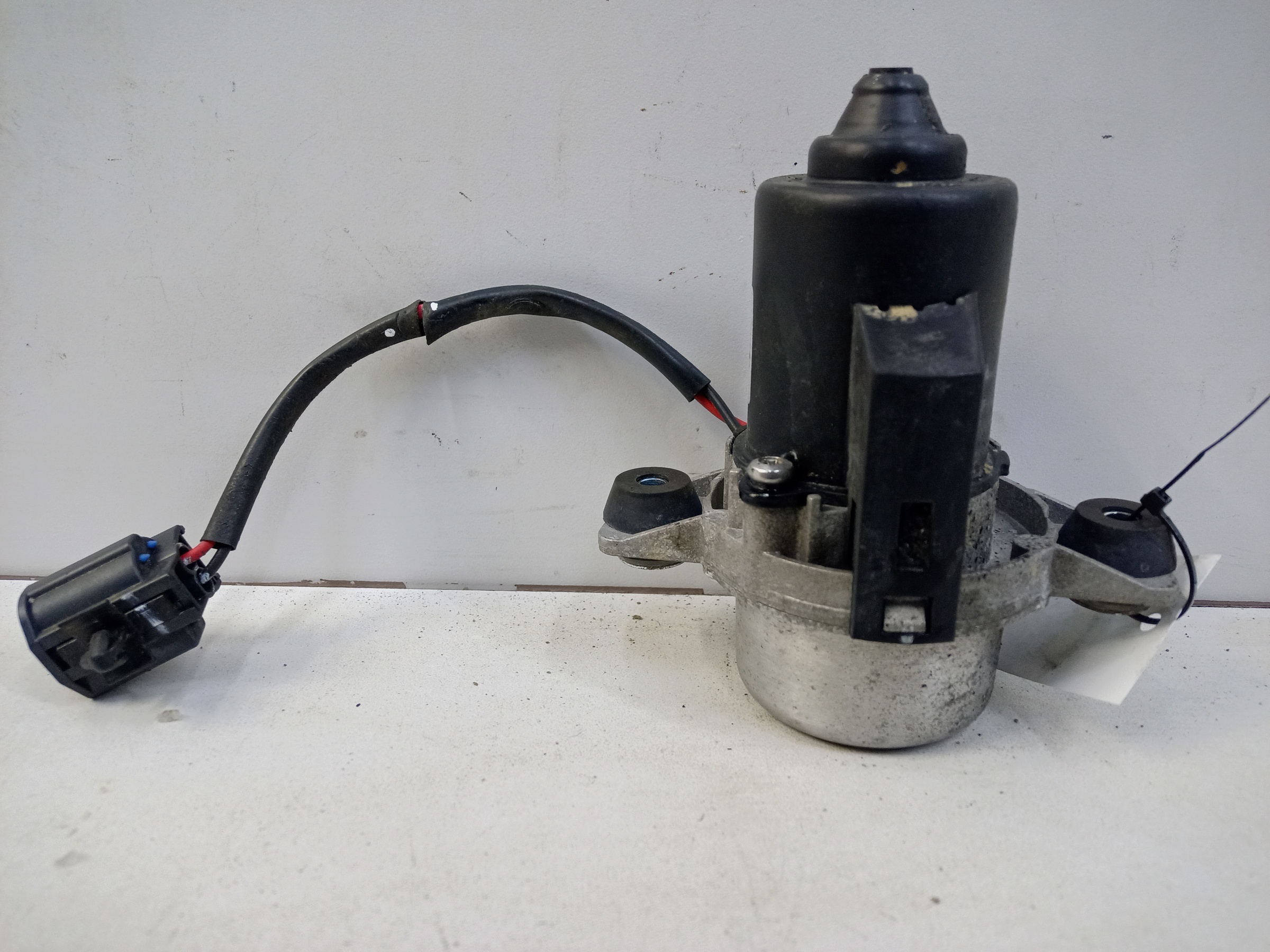 Насос вакуумный электрический усилителя тормозов Chery Tiggo 4