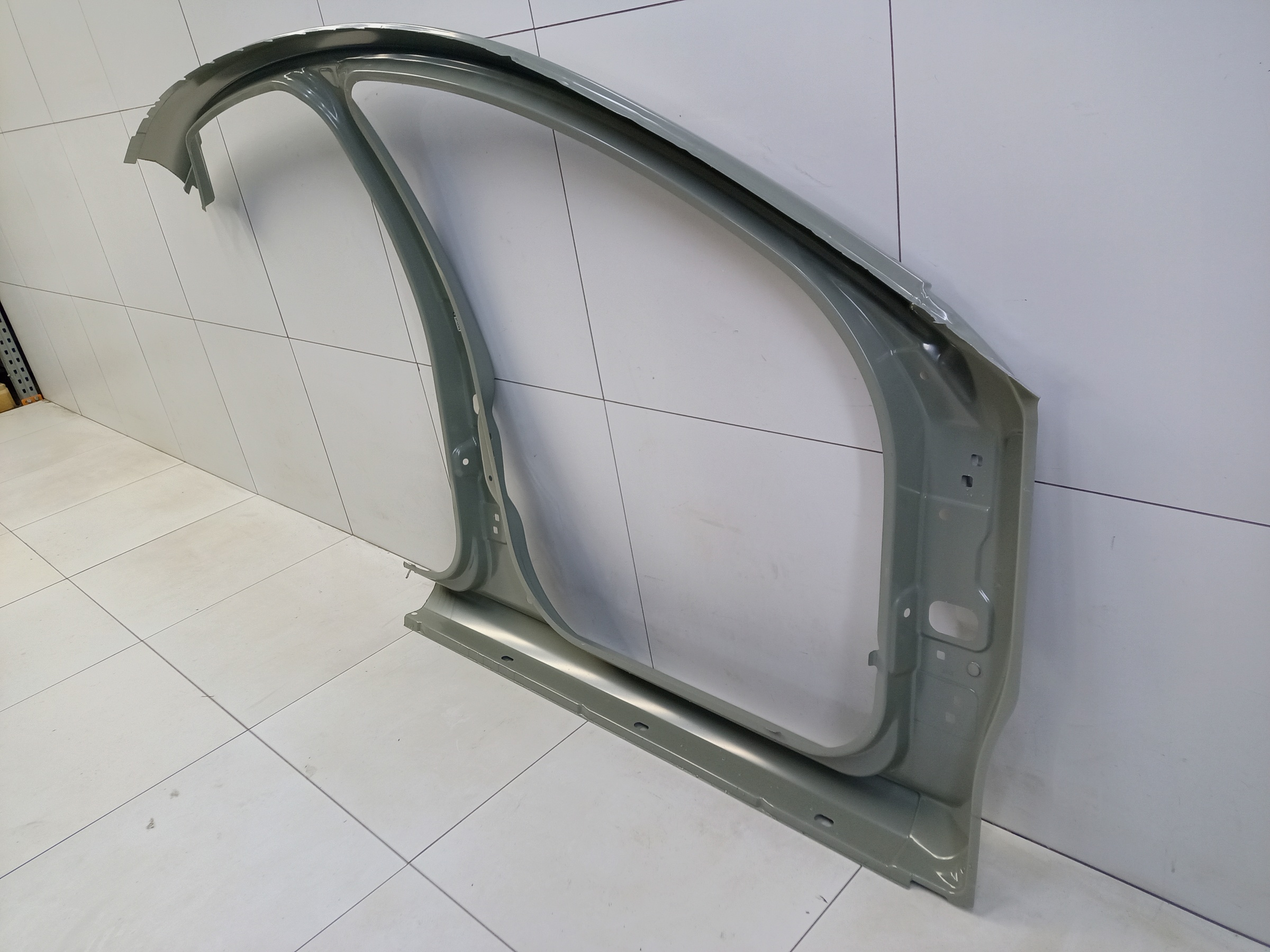 Панель кузова боковая левая Lada Vesta Sedan