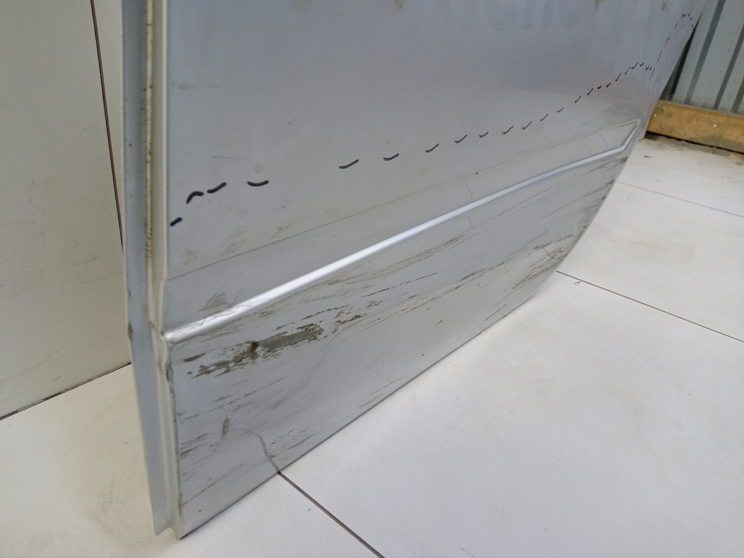 Дверь задняя левая Lada Granta Sedan