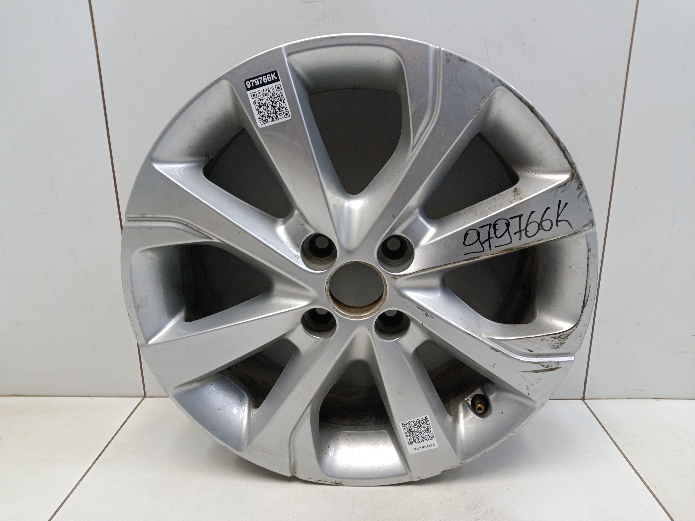 Диск колеса литой Lada Vesta 1 Restail R16