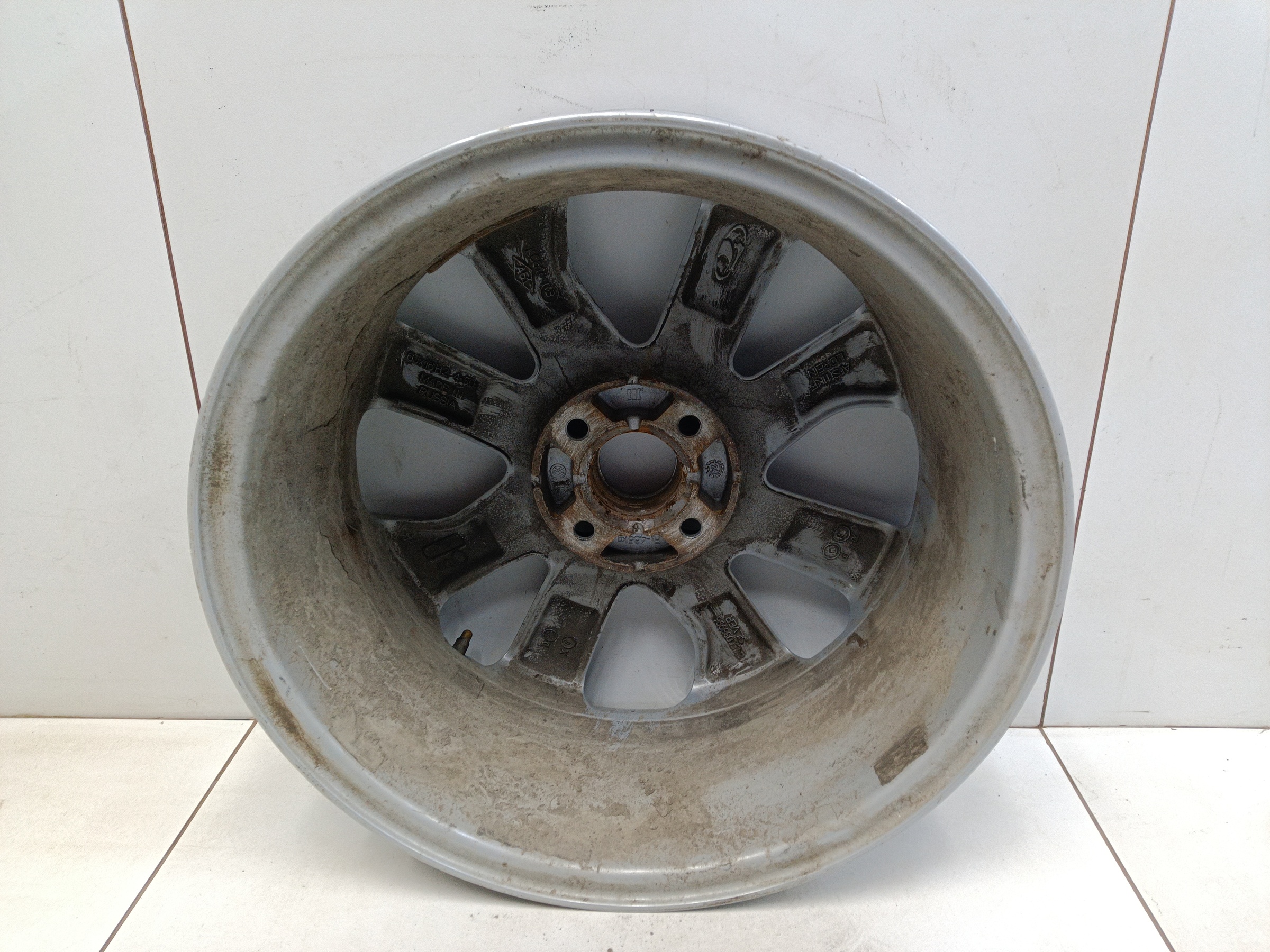 Диск колеса литой Lada Vesta 1 Restail R16