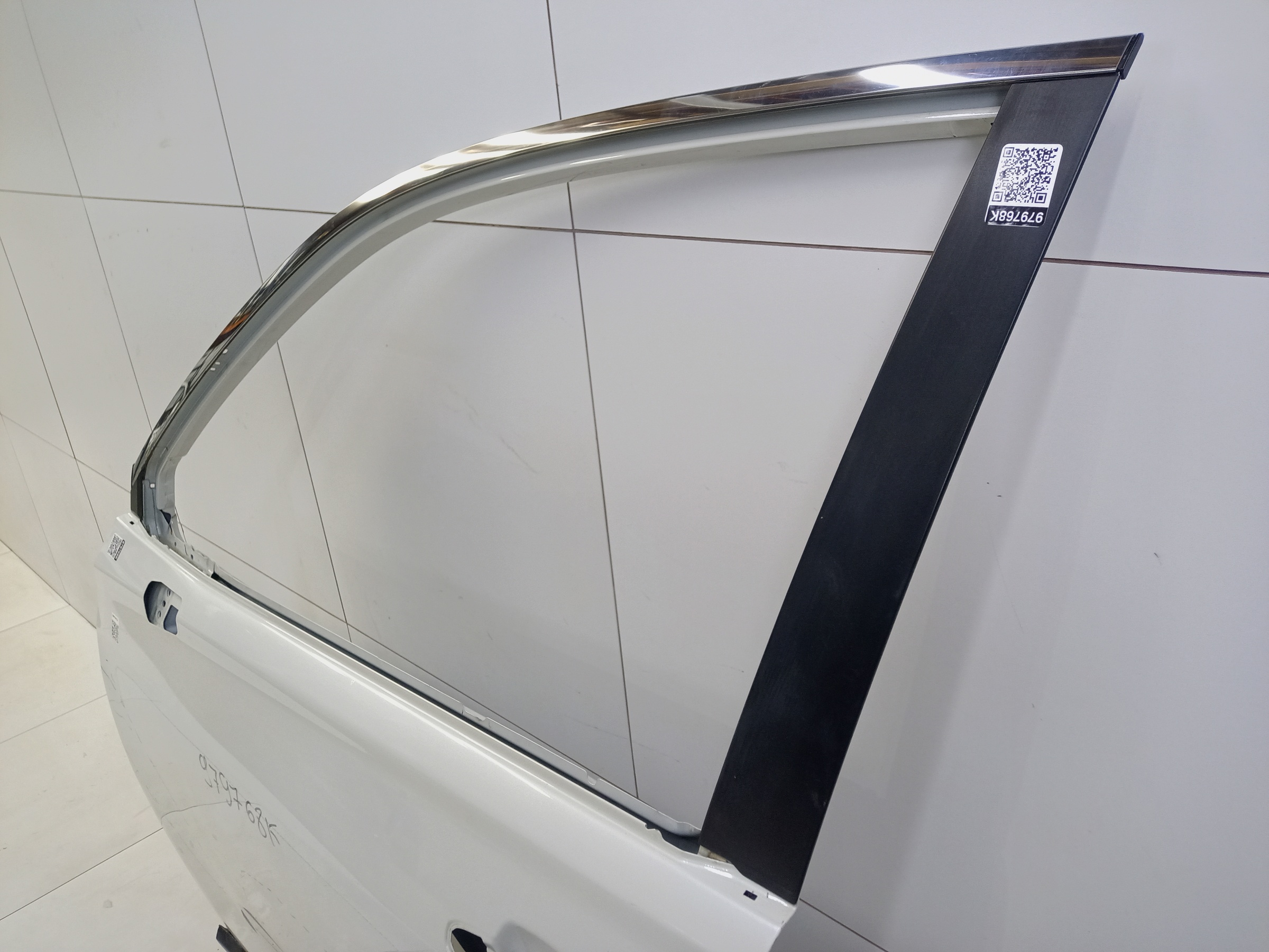 Дверь передняя левая Subaru Forester 5 SK