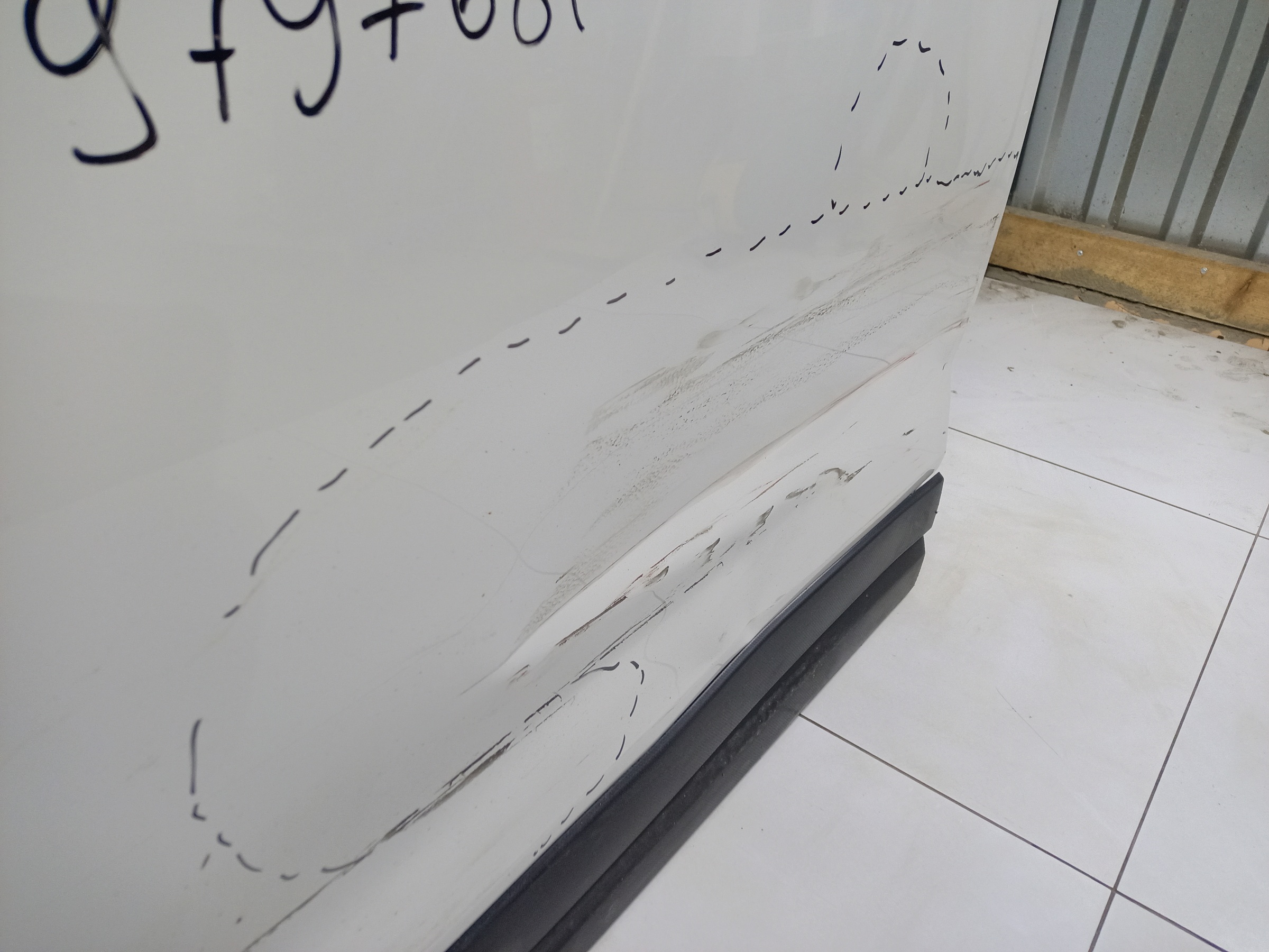 Дверь передняя левая Subaru Forester 5 SK