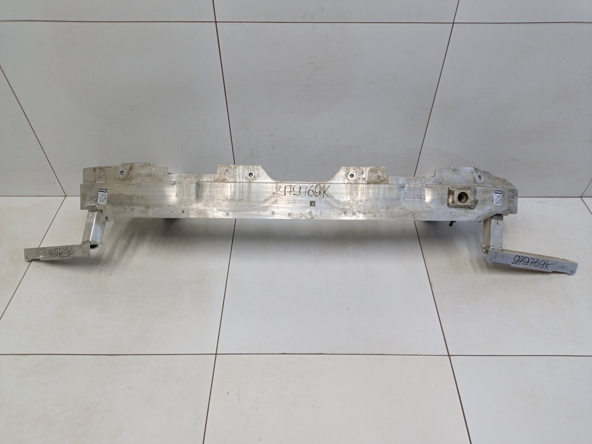 Усилитель переднего бампера BMW X5 G05