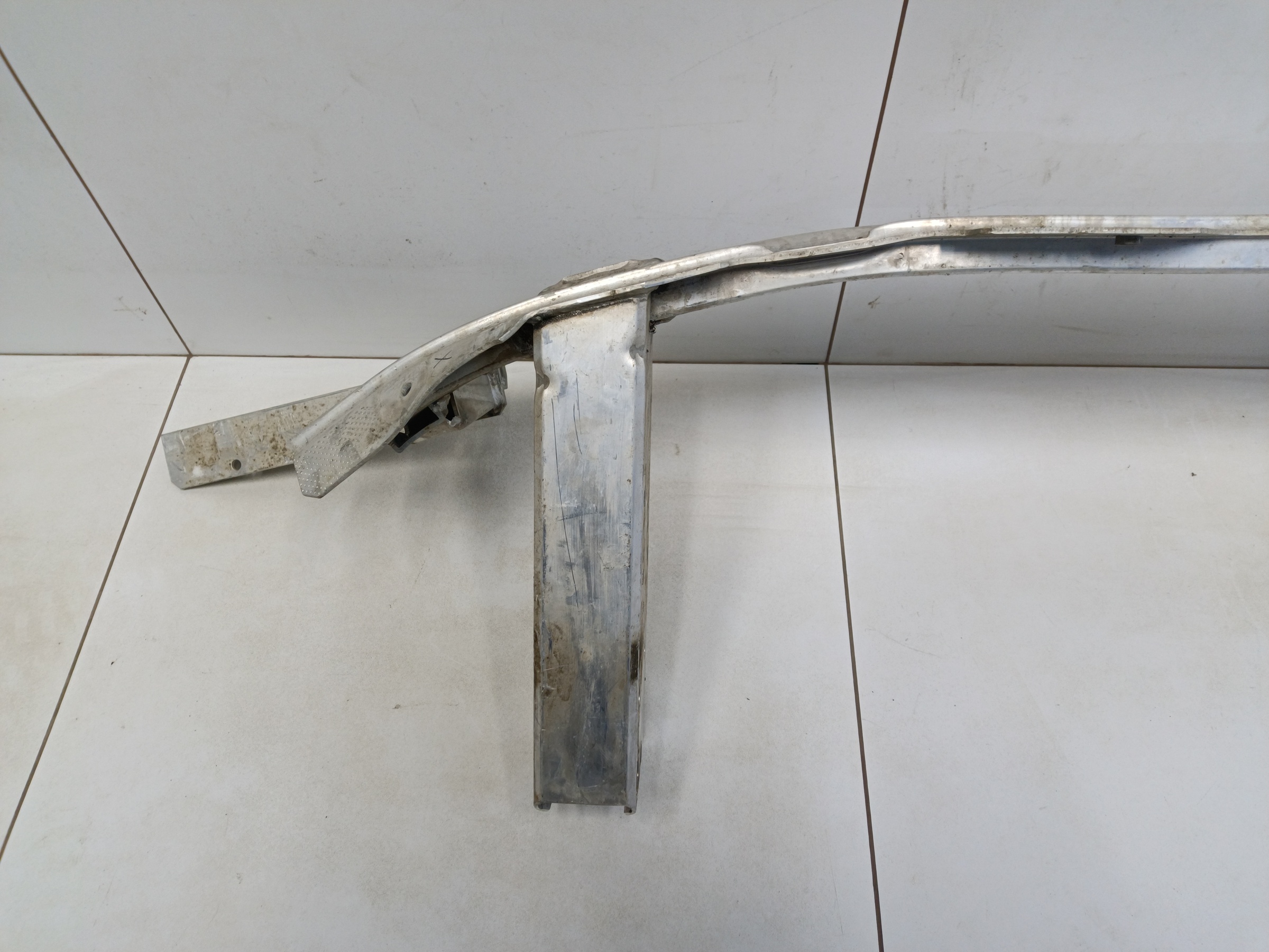 Усилитель переднего бампера BMW X5 G05