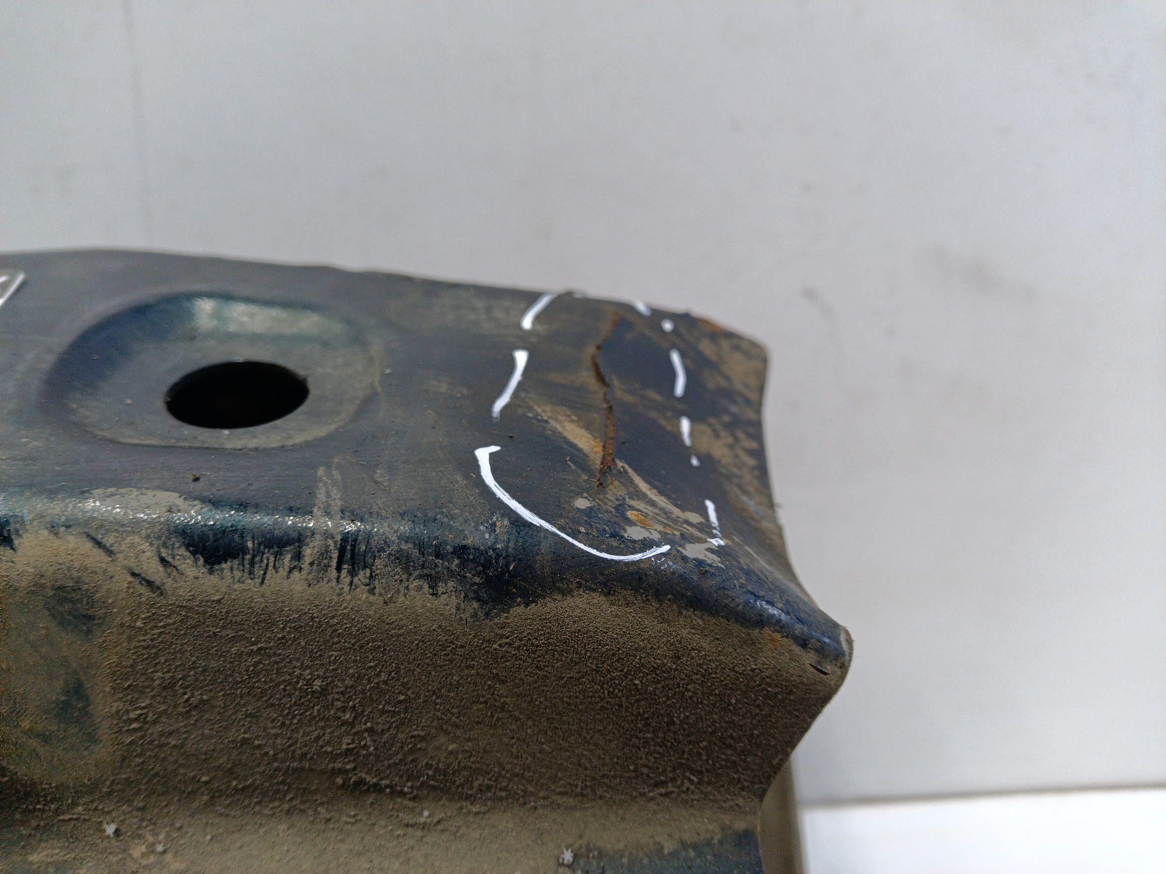 Усилитель заднего бампера Exeed TXL