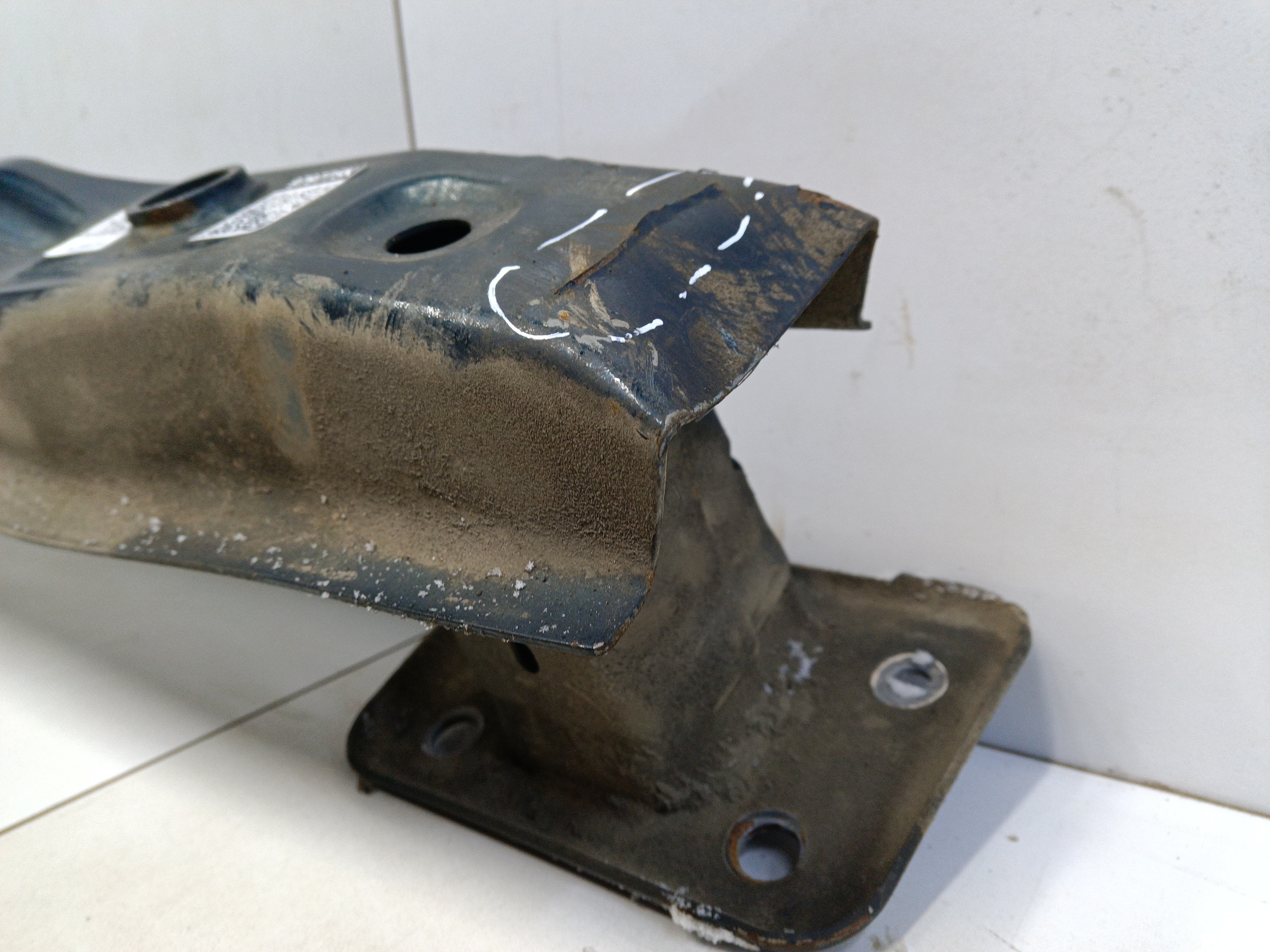 Усилитель заднего бампера Exeed TXL